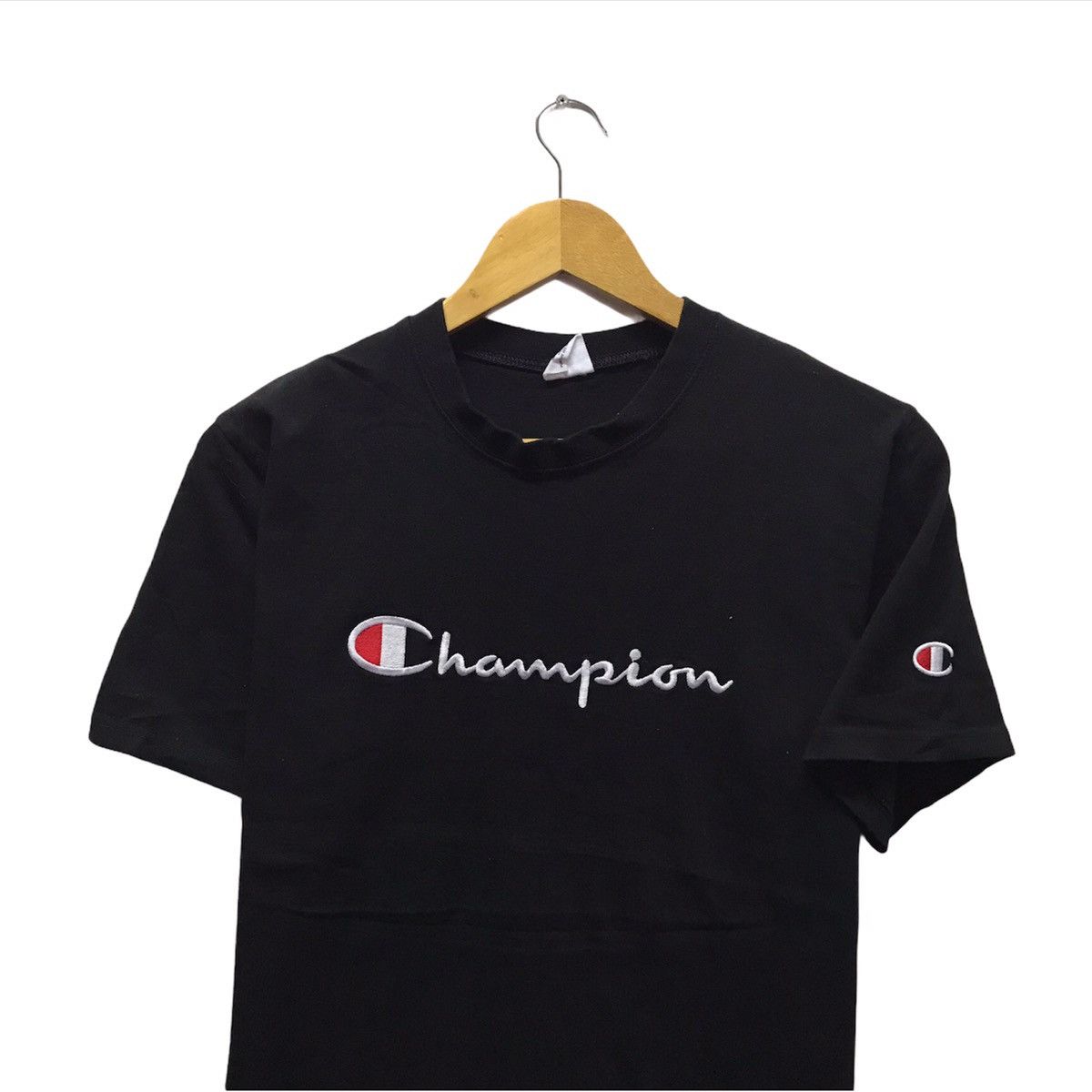 Champion × Vintage Vintage Champion Shirt Champion CrewNeck Champion Size US M / EU 48-50 / 2 - 2 Thumbnail