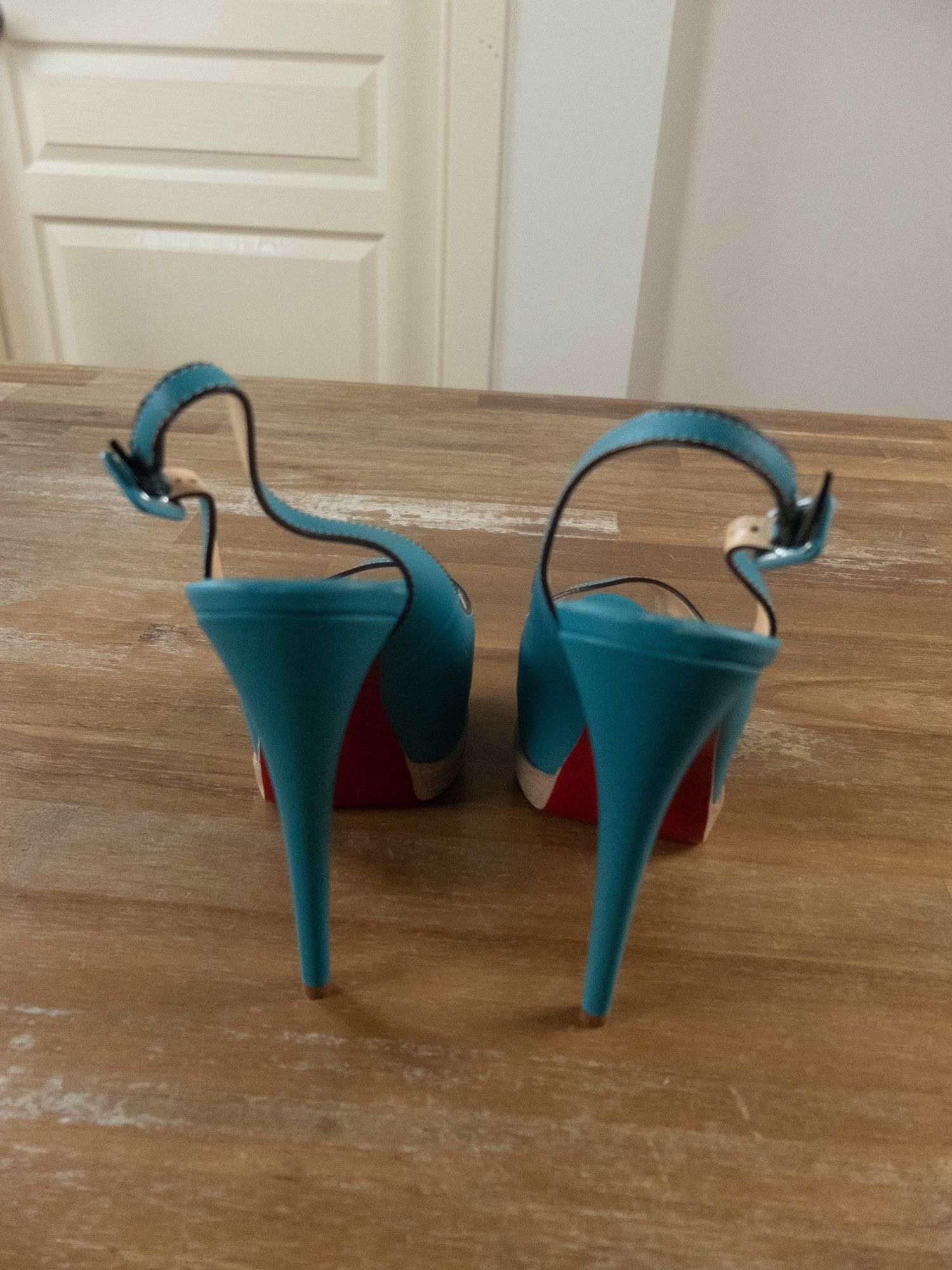 Christian Louboutin CHRISTIAN LOUBOUTIN Palais Royal blue slingback sandals 8 38 Size US 8 / IT 38 - 5 Thumbnail