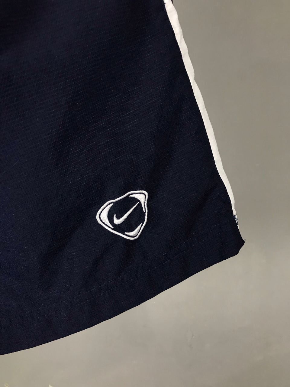 Nike × Vintage Nike vintage sportwear navy blue shorts Size US 32 / EU 48 - 3 Thumbnail