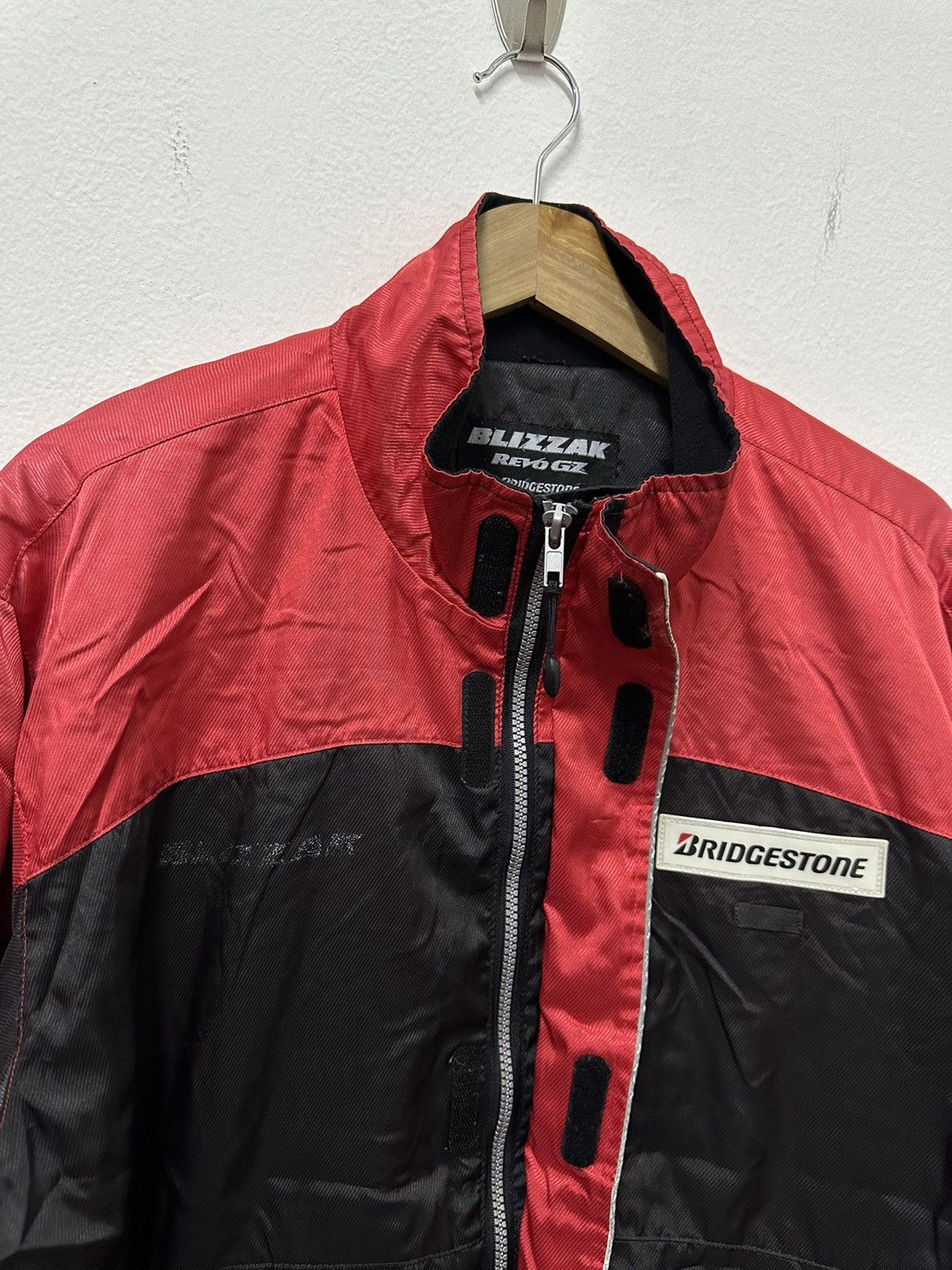Vintage Vintage Blizzak X Bridgestone Two Tone Motorsport Jacket Size US L / EU 52-54 / 3 - 3 Thumbnail