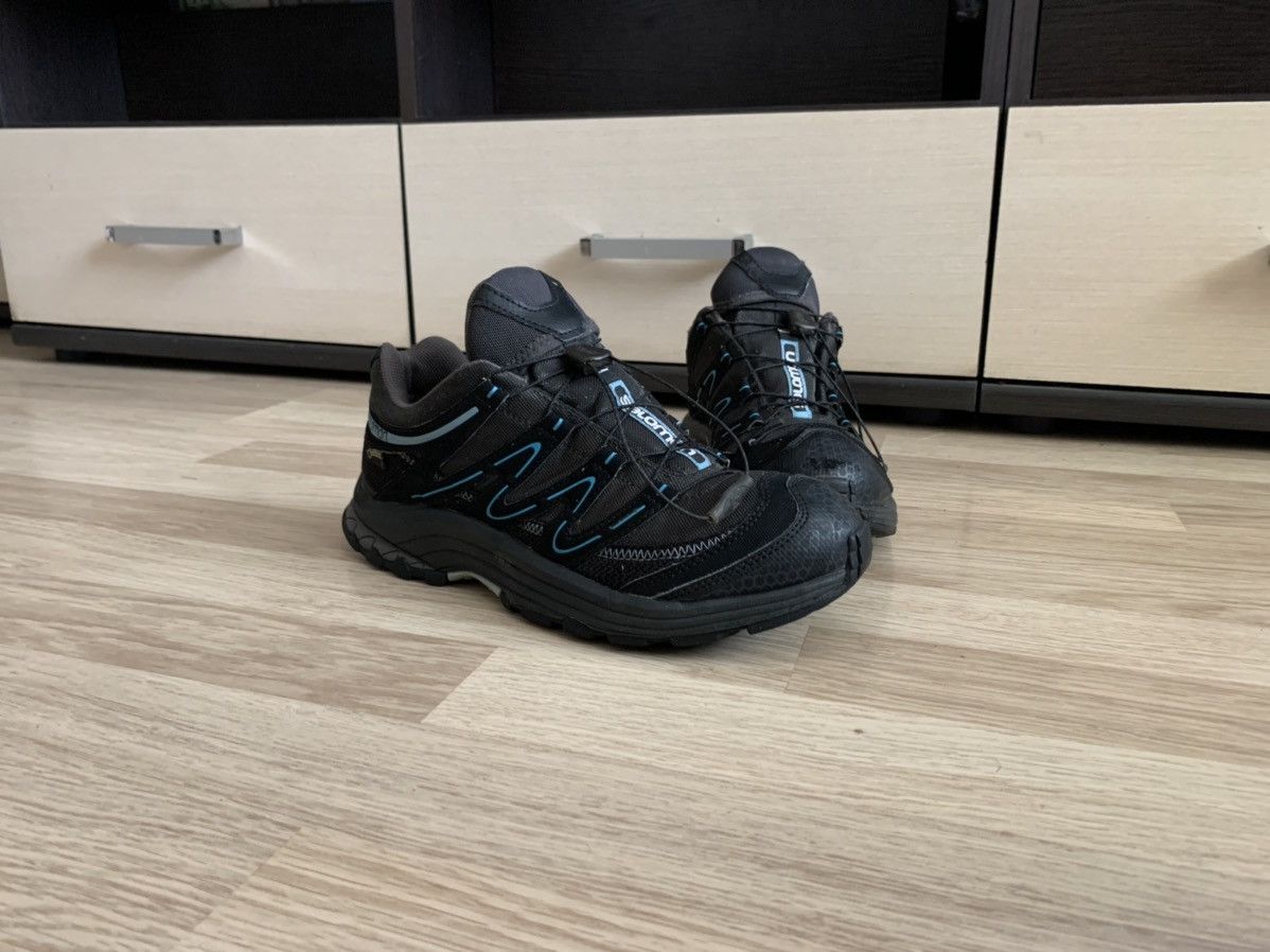 Salomon Salomon gore tex tracking shoes Size US 8 / EU 41 - 1 Thumbnail