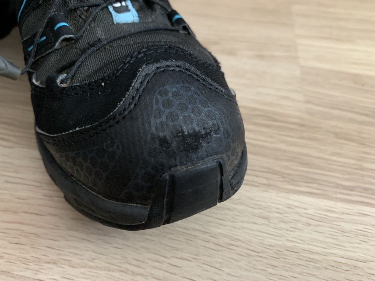 Salomon Salomon gore tex tracking shoes Size US 8 / EU 41 - 9 Thumbnail