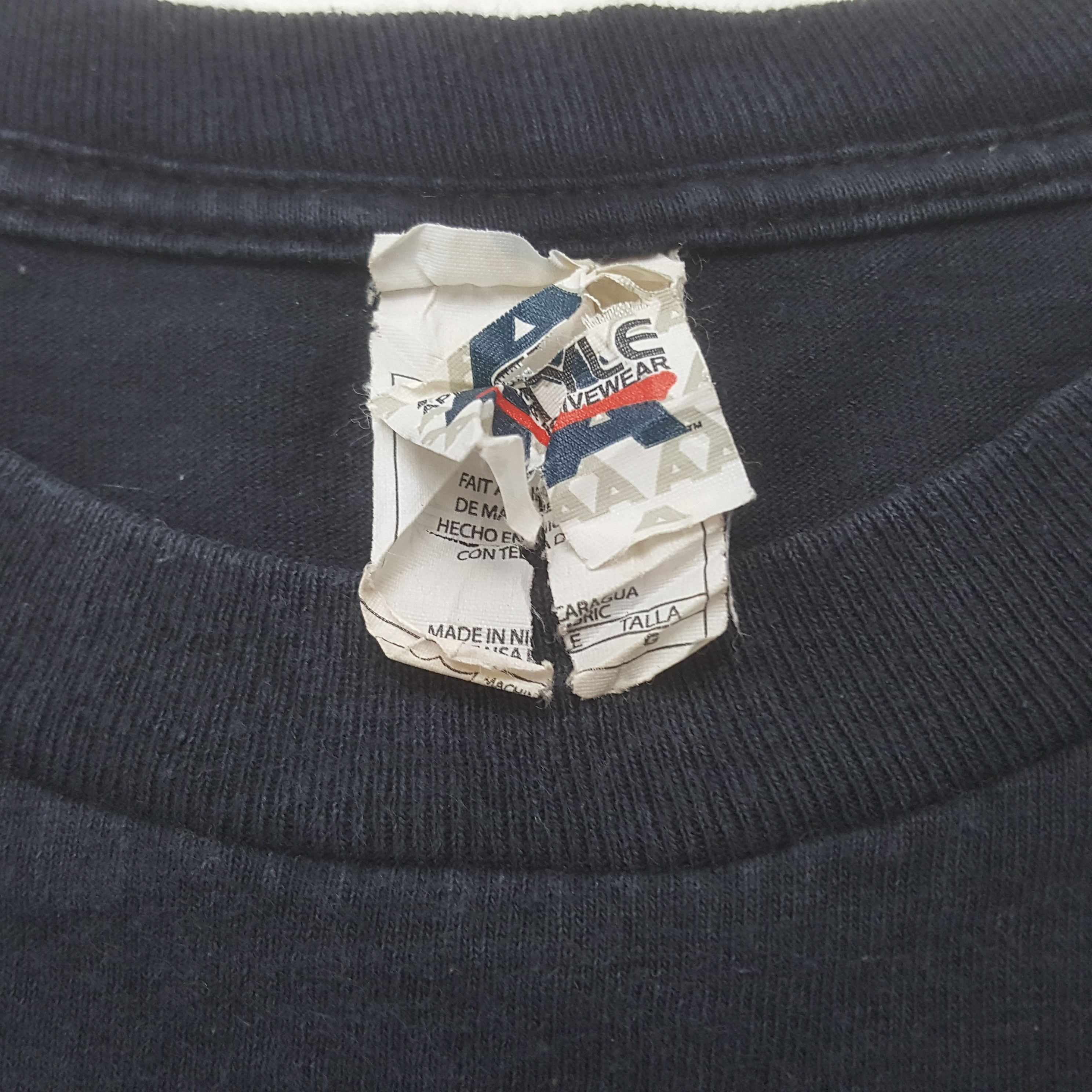 Band Tees × Vintage Vintage Not So Silent Night Muse Afi Metric Rock Tshirt Size US L / EU 52-54 / 3 - 6 Thumbnail