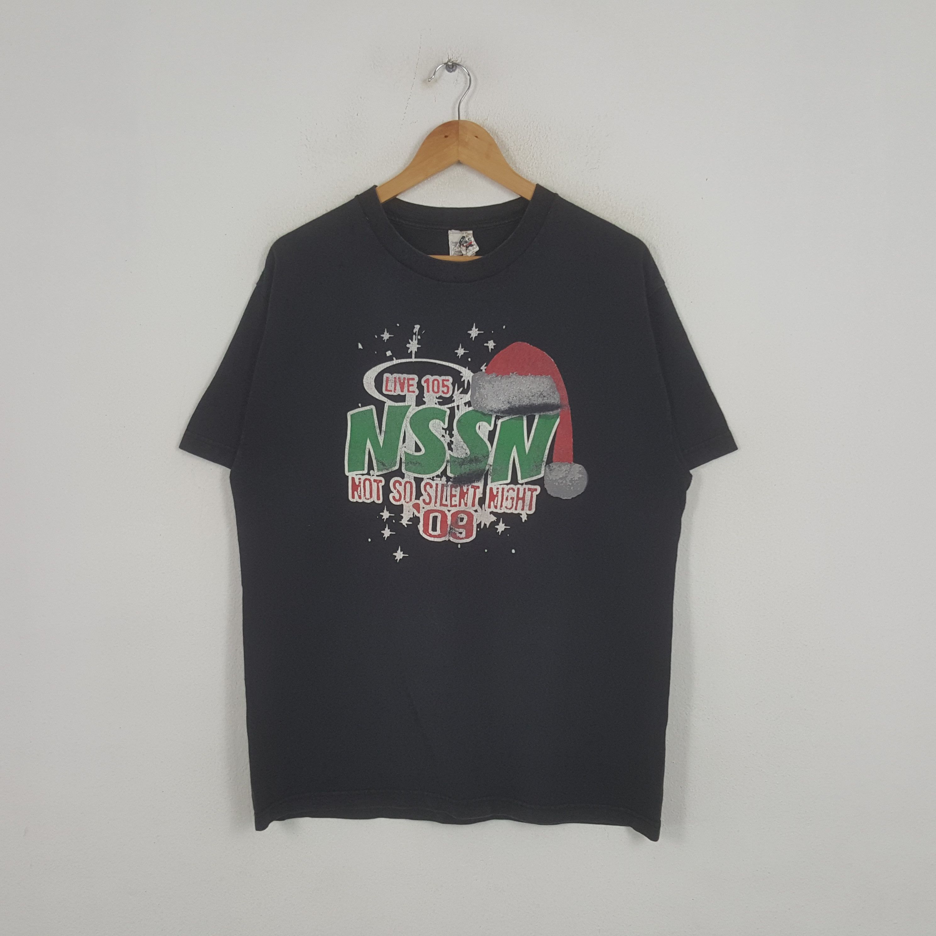 Band Tees × Vintage Vintage Not So Silent Night Muse Afi Metric Rock Tshirt Size US L / EU 52-54 / 3 - 3 Thumbnail