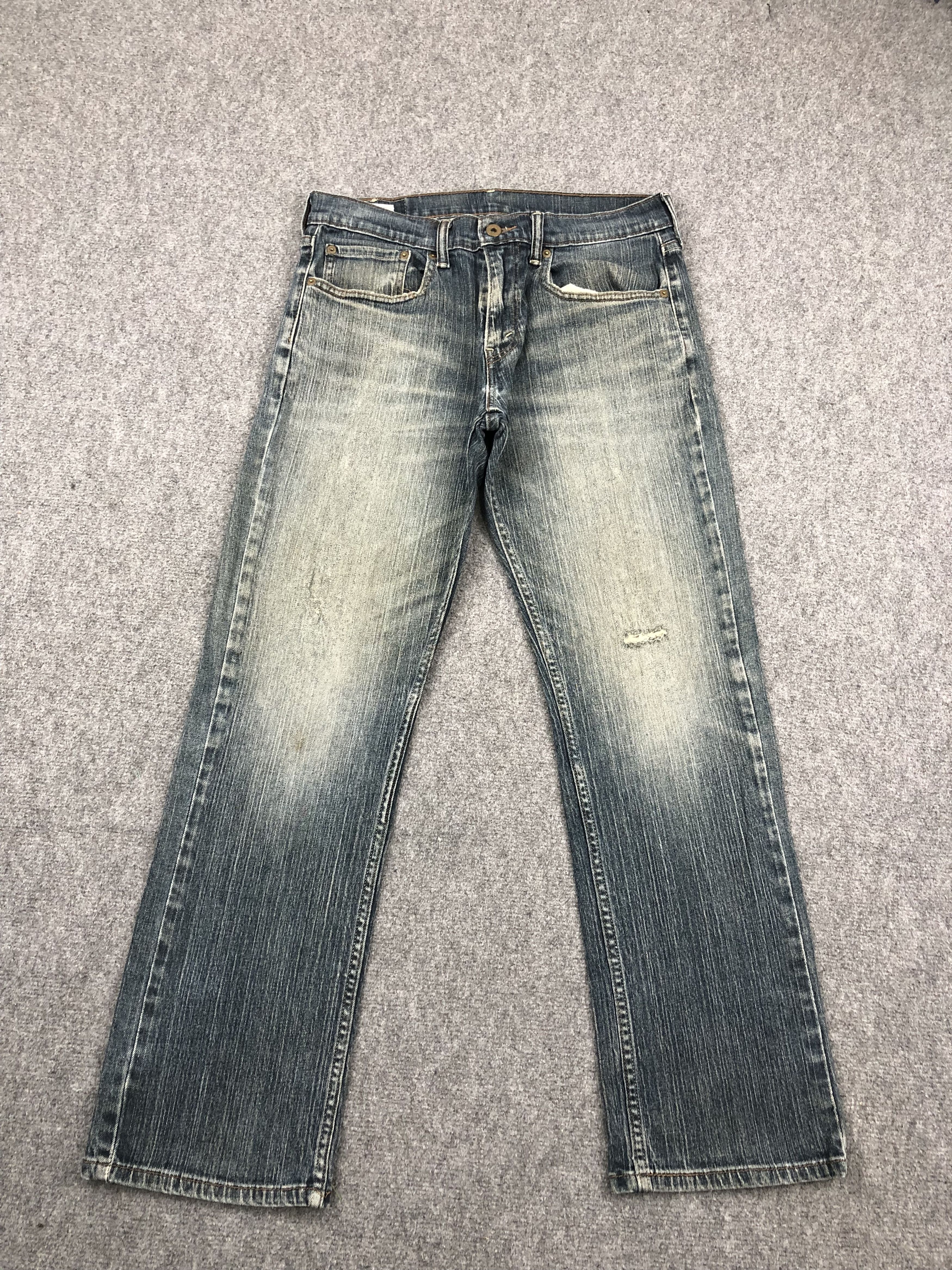 Levi's Vintage Levis 559 Faded Blue Denim DP1438 Size US 32 / EU 48 - 1 Thumbnail