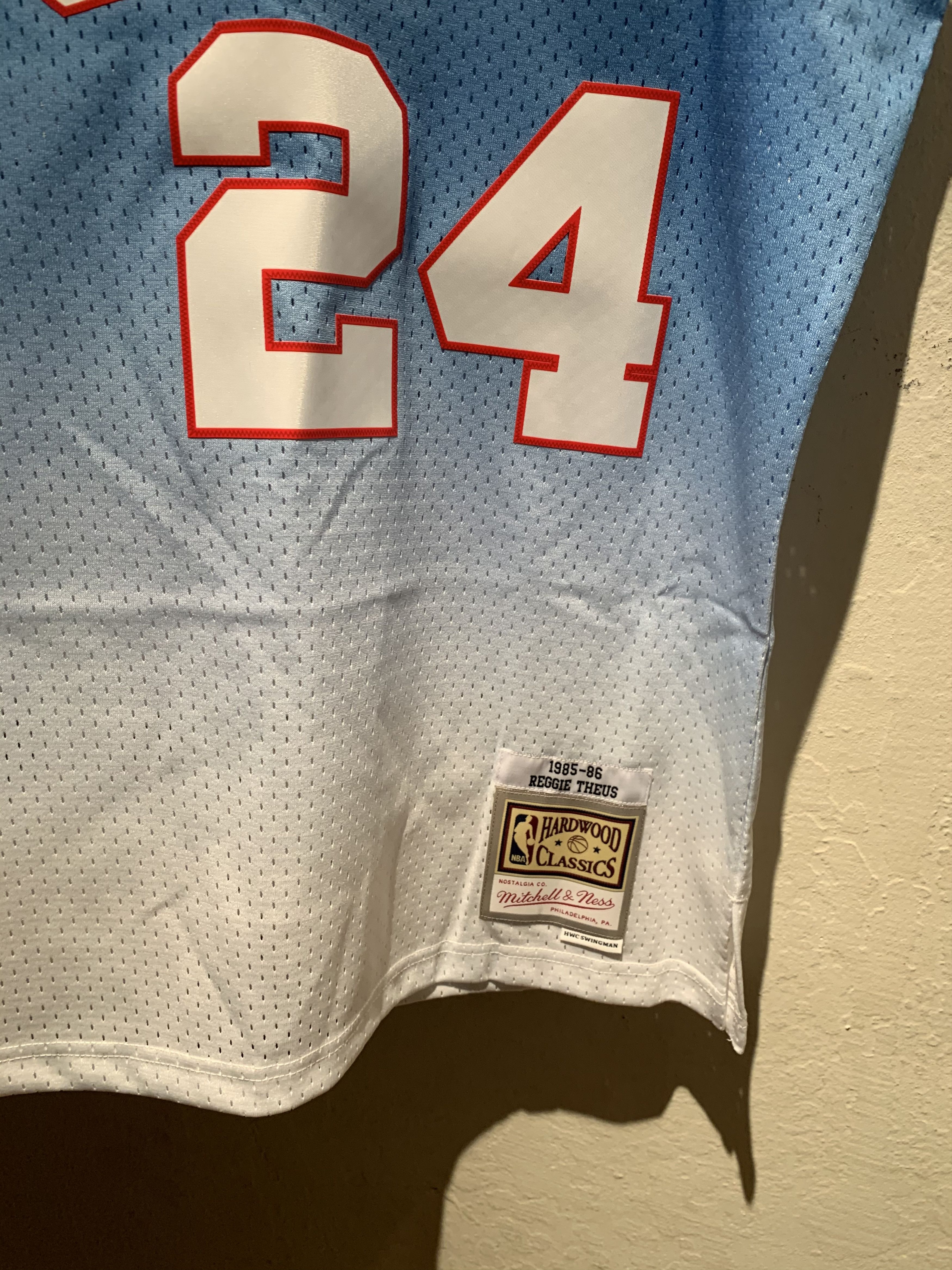 Mitchell & Ness × NBA RARE* Mitchell Ness HWC Sacramento Kings Reggie Theus Jersey Size US M / EU 48-50 / 2 - 2 Thumbnail