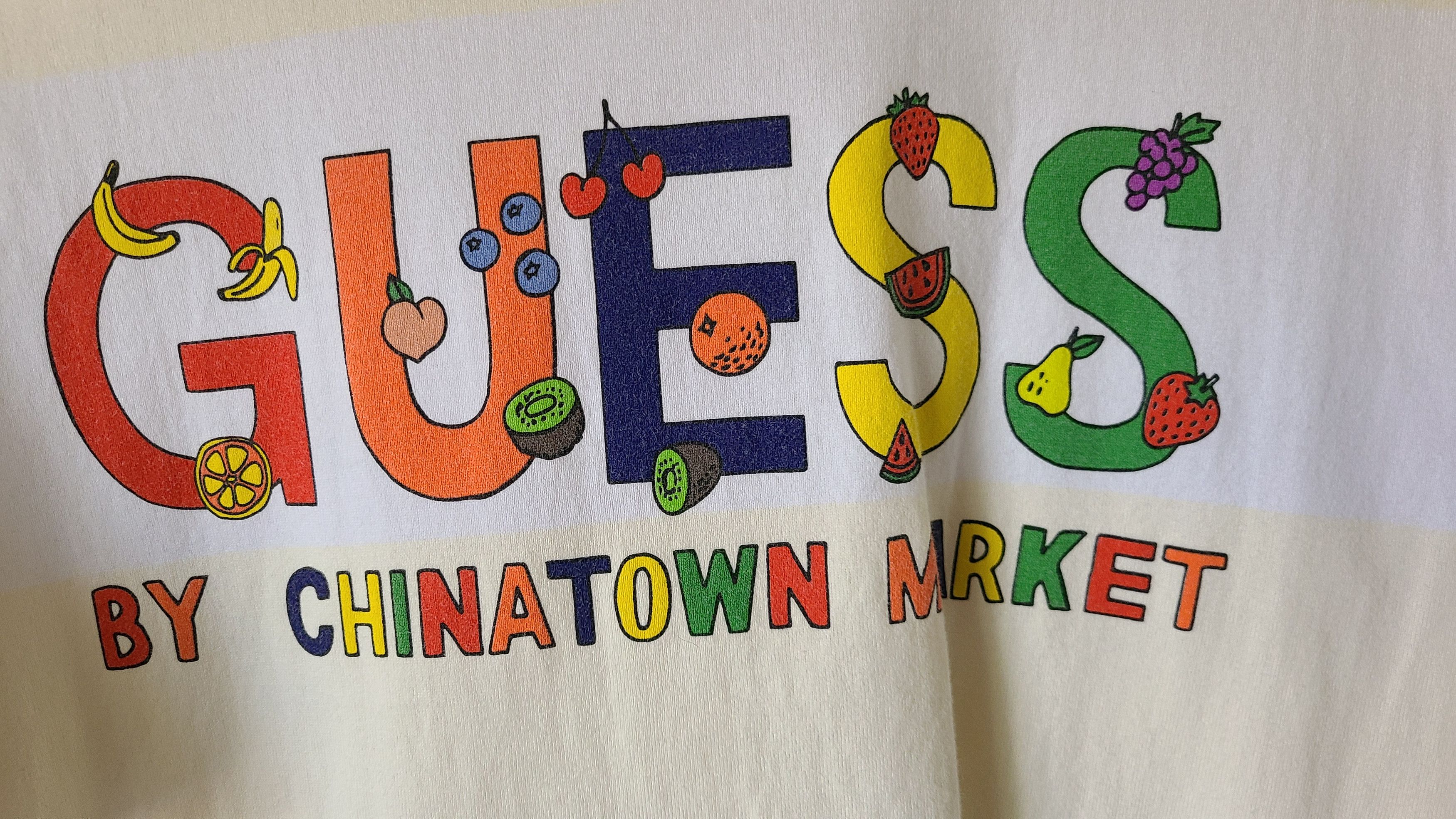 Guess × Market FRUIT LOGO TEE - GUESS FARMER'S MARKET Size US XL / EU 56 / 4 - 2 Thumbnail