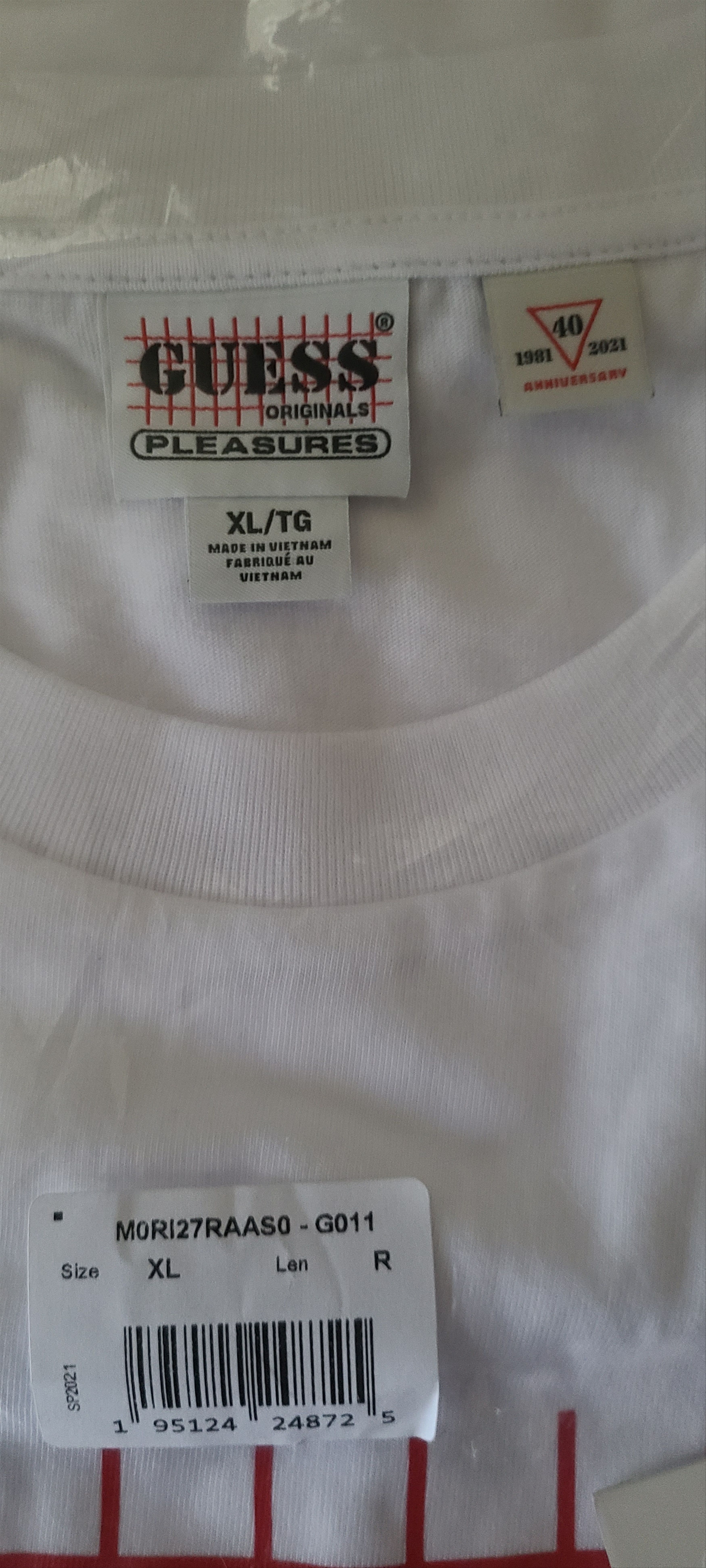 Guess × Pleasures PLEASURES X GUESS LOGO TEE Size US XL / EU 56 / 4 - 3 Thumbnail