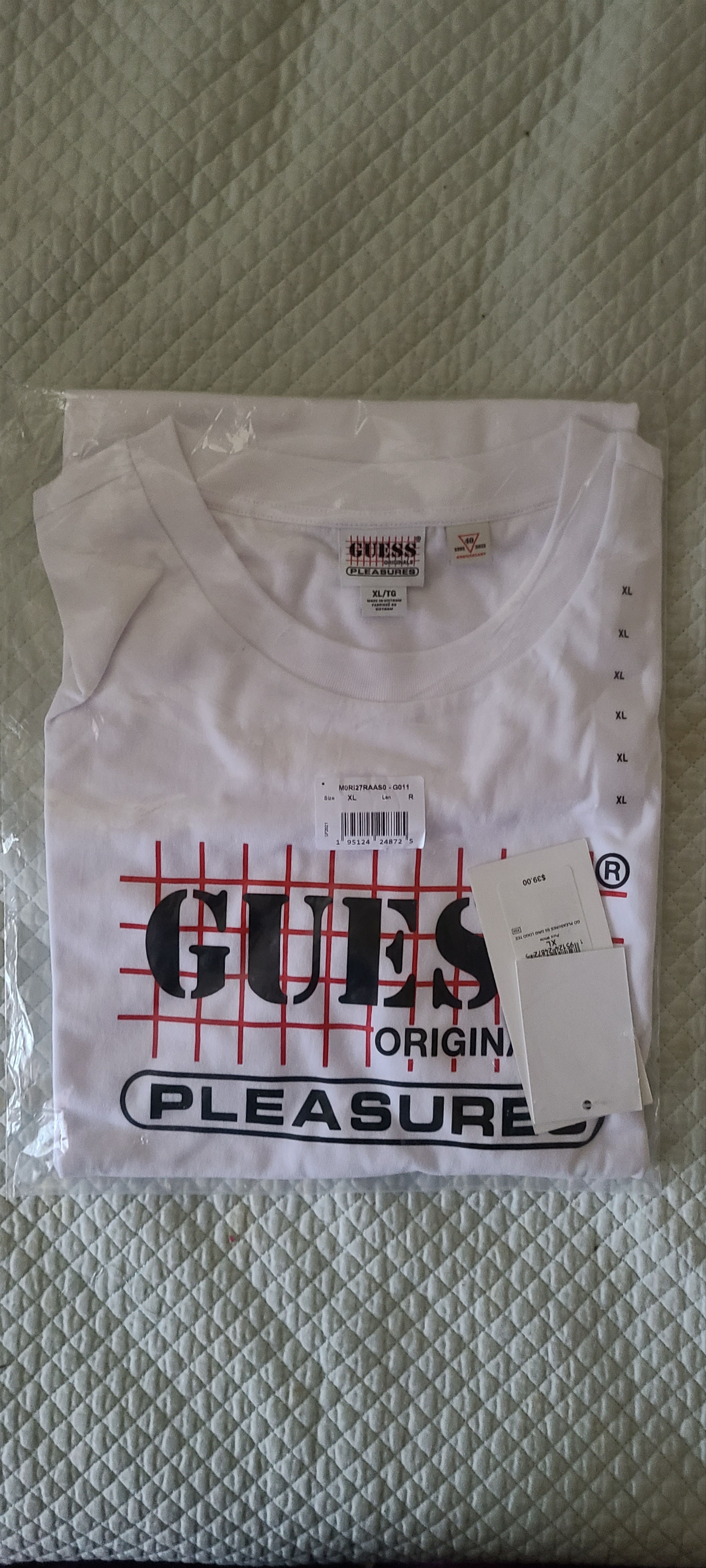 Guess × Pleasures PLEASURES X GUESS LOGO TEE Size US XL / EU 56 / 4 - 2 Thumbnail
