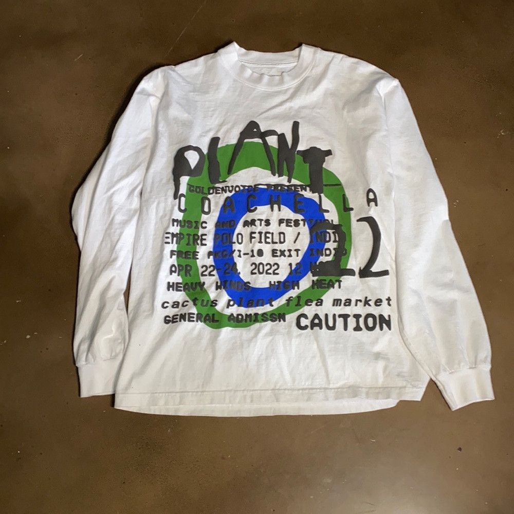 image of Coachella X Cactus Zola The Flea Market Long sleeve Tee in White, Men's (Size Medium)