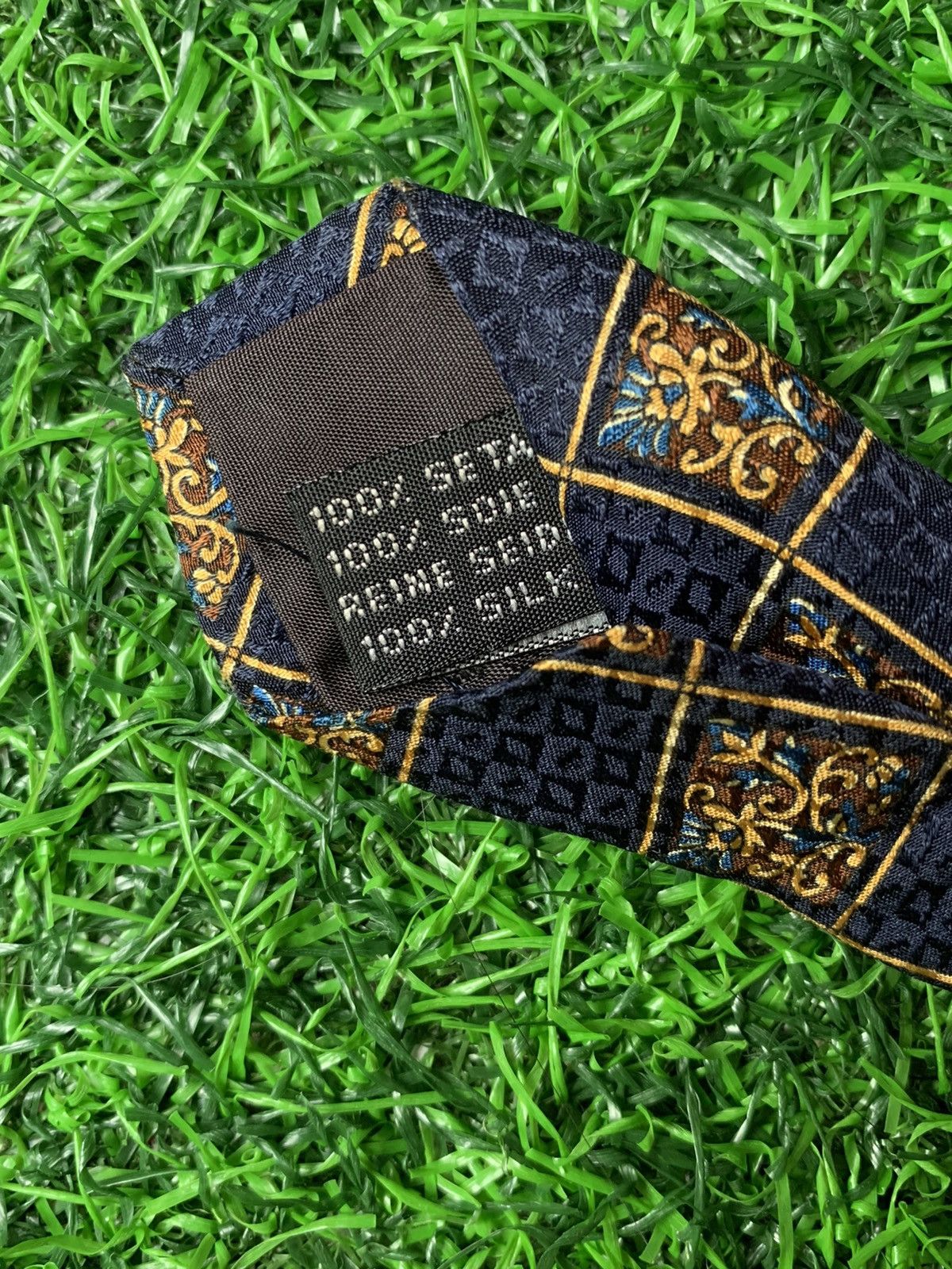 Enrico Coveri Enrico Coveri Made in Italy Pure Silk Neck Tie Size ONE SIZE - 3 Thumbnail