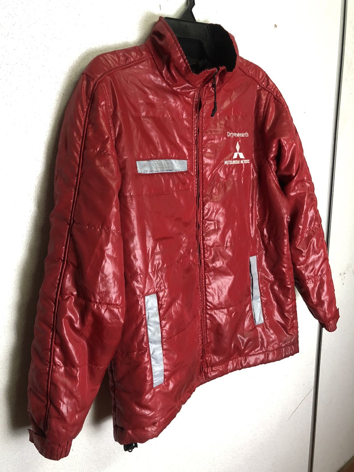 Sports Specialties MITSUBISHI MOTORS like puffer jacket size L Size US L / EU 52-54 / 3 - 9 Thumbnail