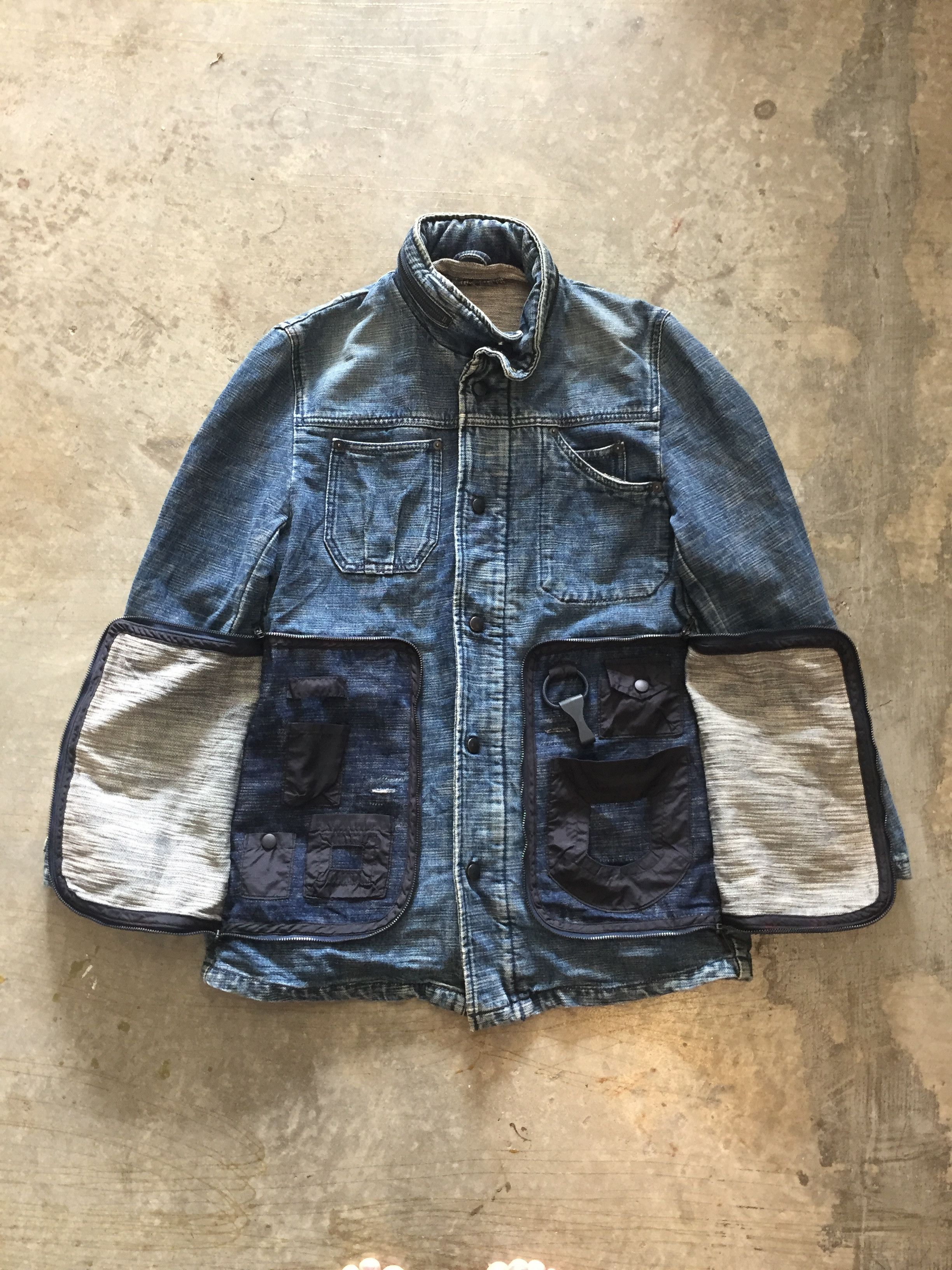 ABAHOUSE Abahouse Analog Q Mulipocket Fragment design Acronym Size US L / EU 52-54 / 3 - 4 Thumbnail