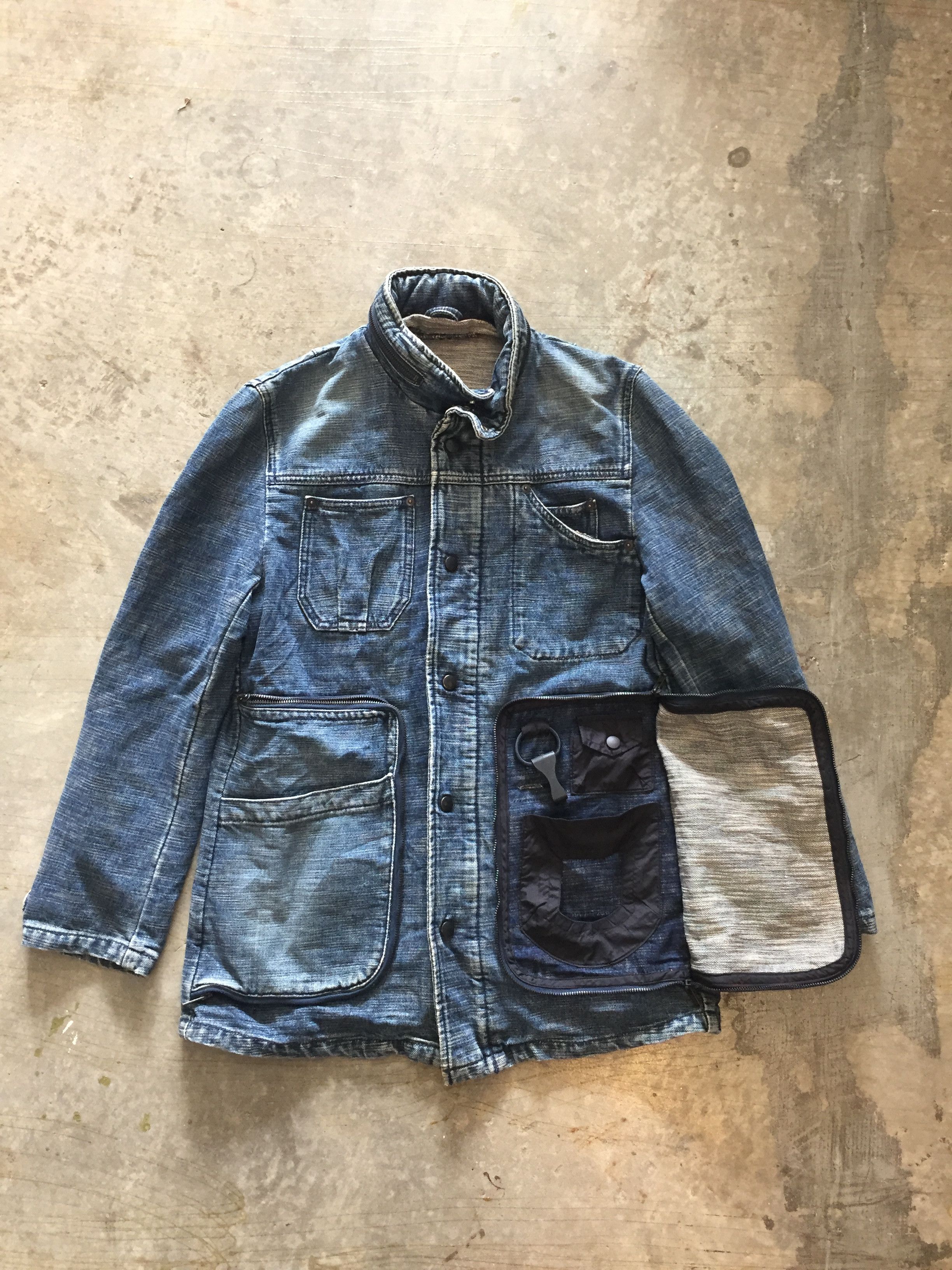 ABAHOUSE Abahouse Analog Q Mulipocket Fragment design Acronym Size US L / EU 52-54 / 3 - 3 Thumbnail