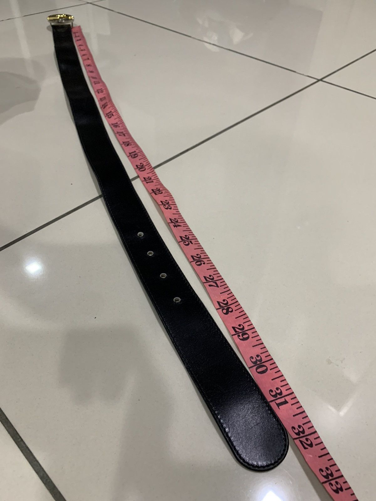 Gucci VINTAGE 1980s GUCCI GG LEATHER BELT Size 26 - 3 Thumbnail