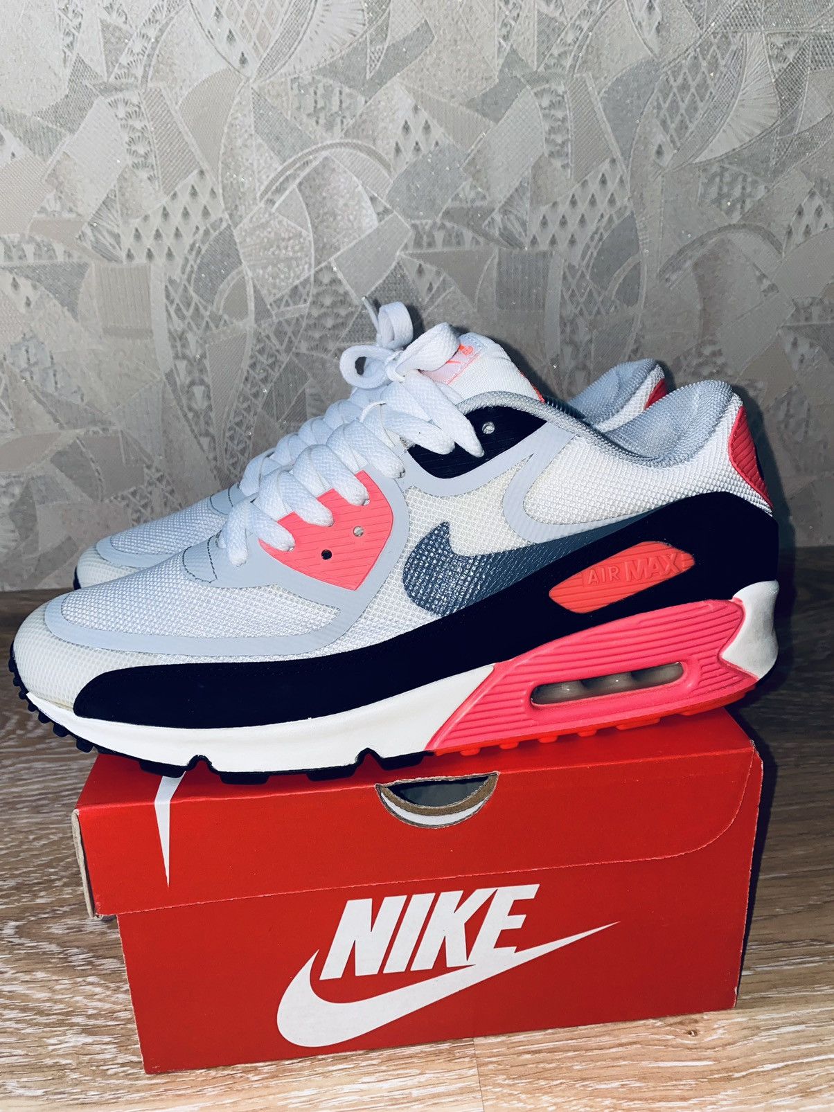 Nike × atmos NikeLab Air Max 90 Infrared Prm Tape 2014 Bw Fragment Parra Size US 10 / EU 43 - 1 Thumbnail