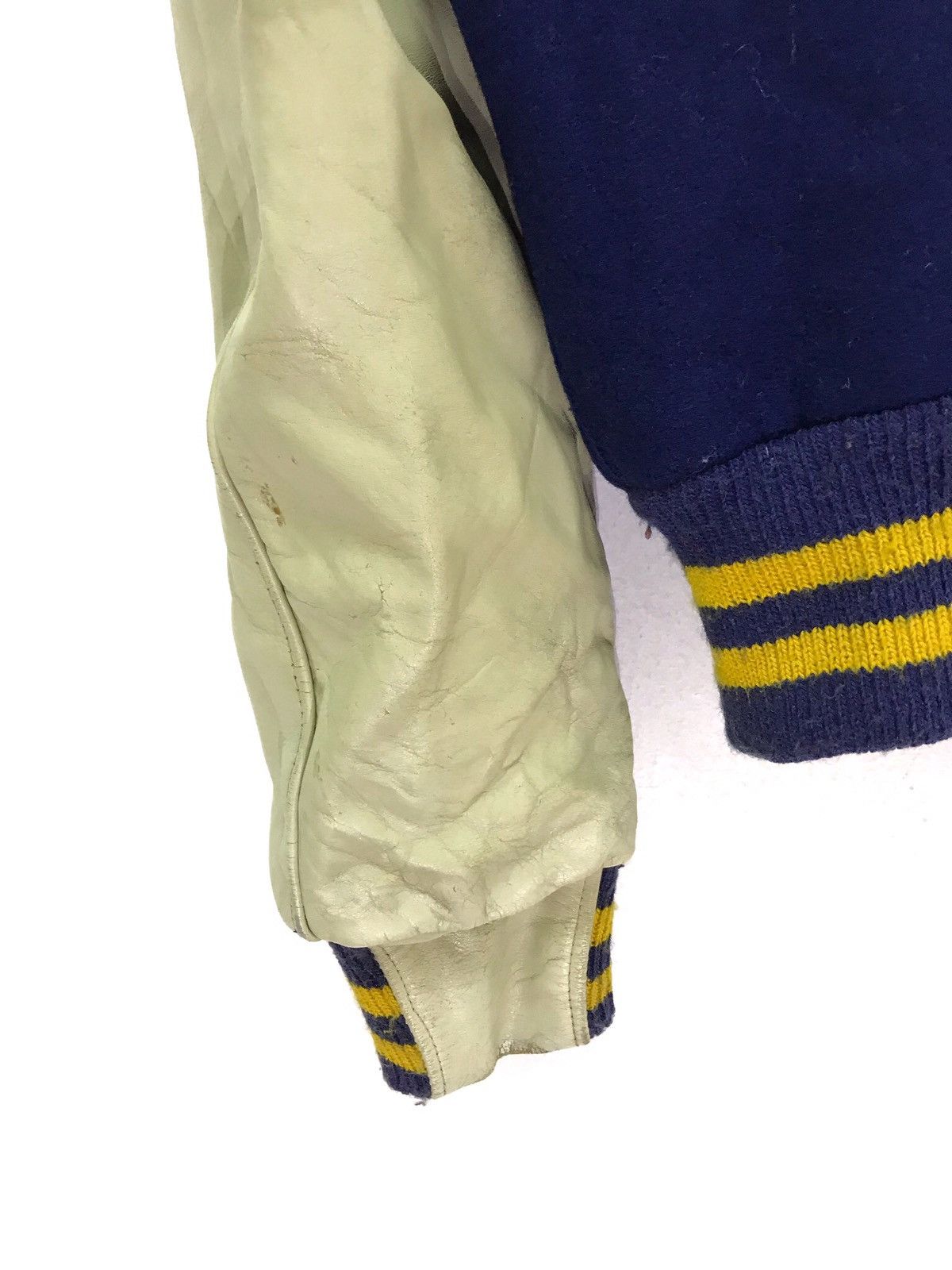 Golden Bear Rare Vtg 70s Golden Bear Varsity Jacket 6🟩2 Size US M / EU 48-50 / 2 - 7 Thumbnail