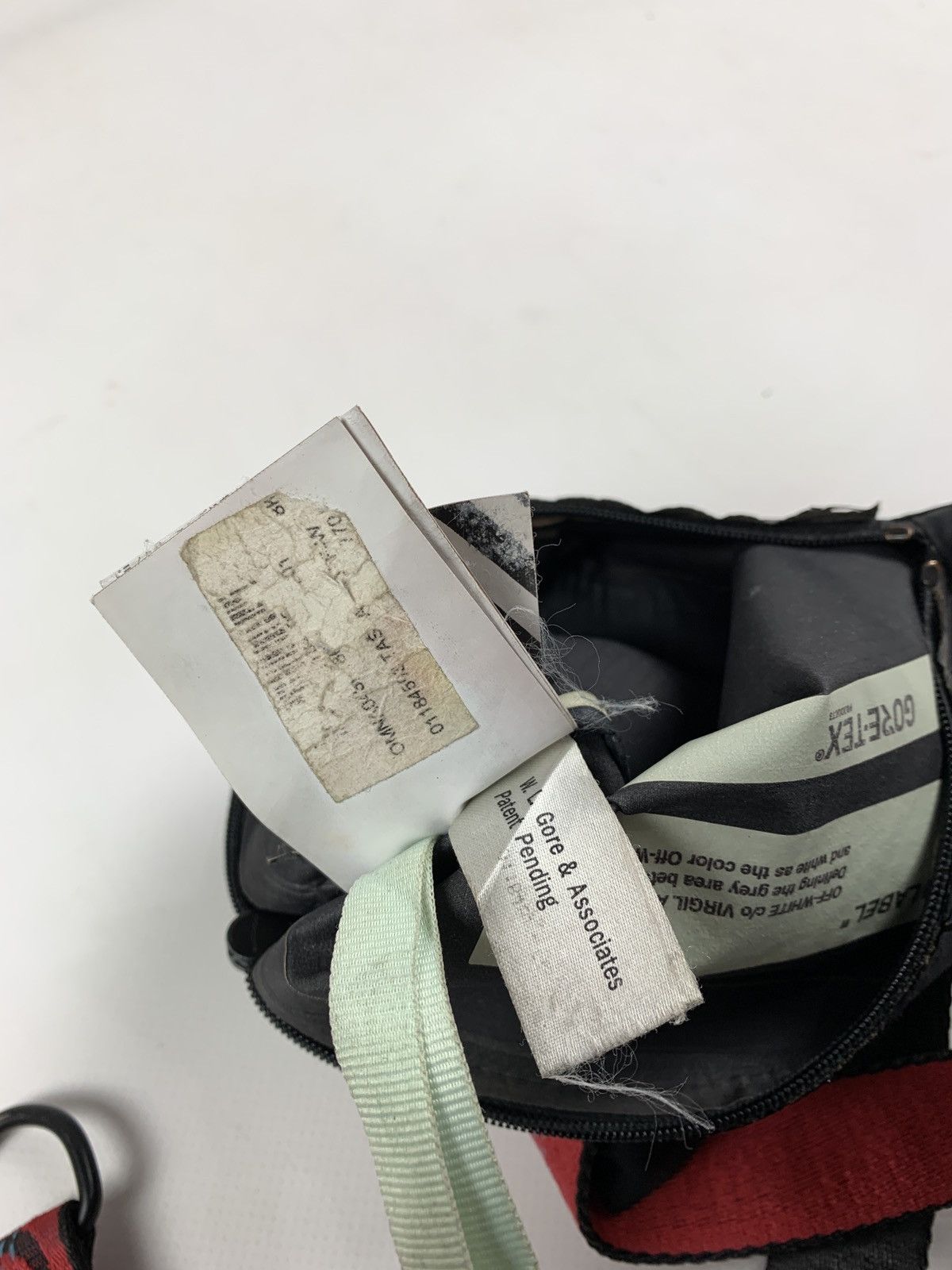 Goretex Off White Gore Tex Virgil Abloh Very Rare Messenger Bag Size ONE SIZE - 22 Thumbnail