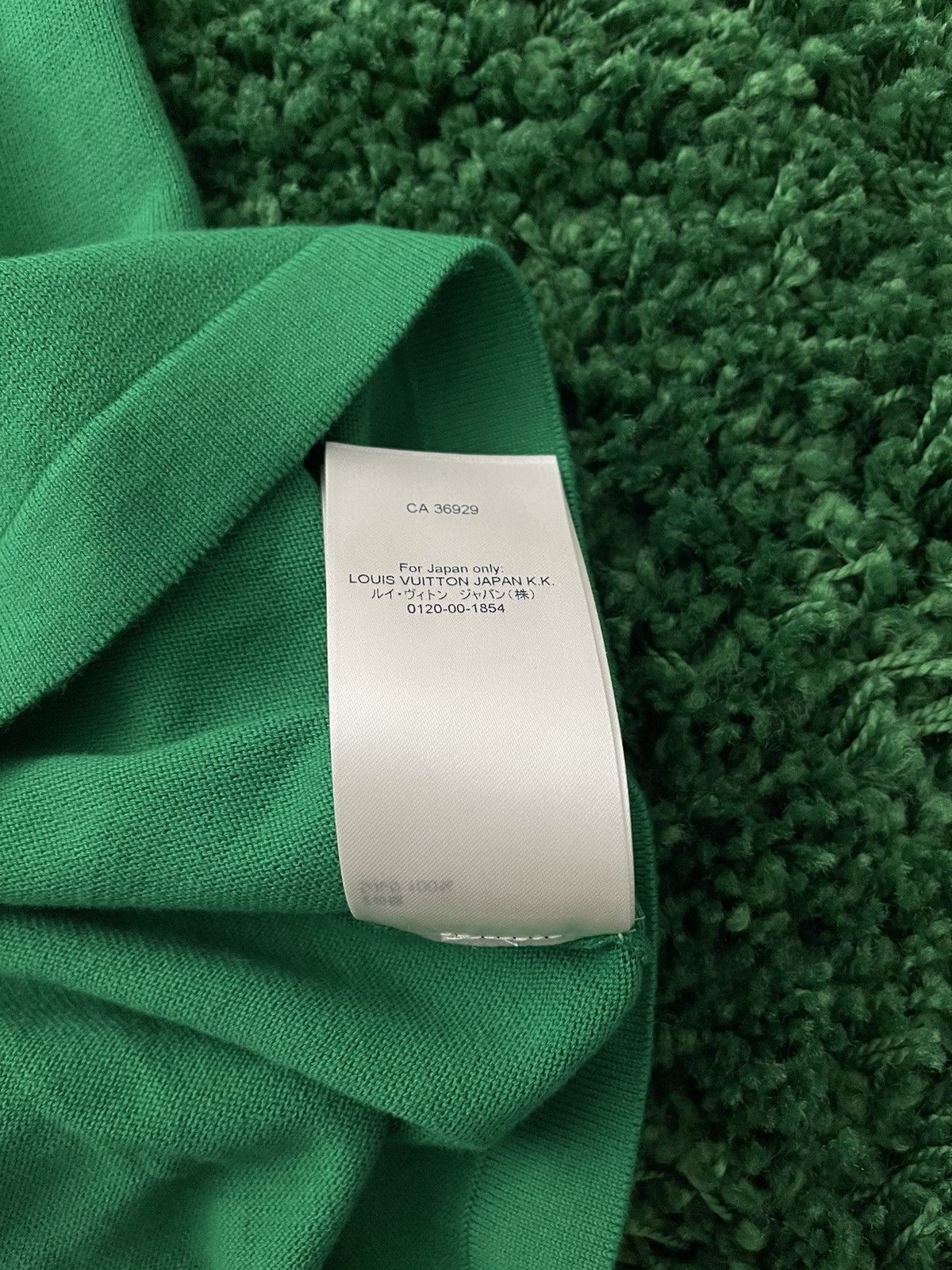 Louis Vuitton Louis Vuitton Green 21 AW LV Logo Tee Size US L / EU 52-54 / 3 - 7 Thumbnail