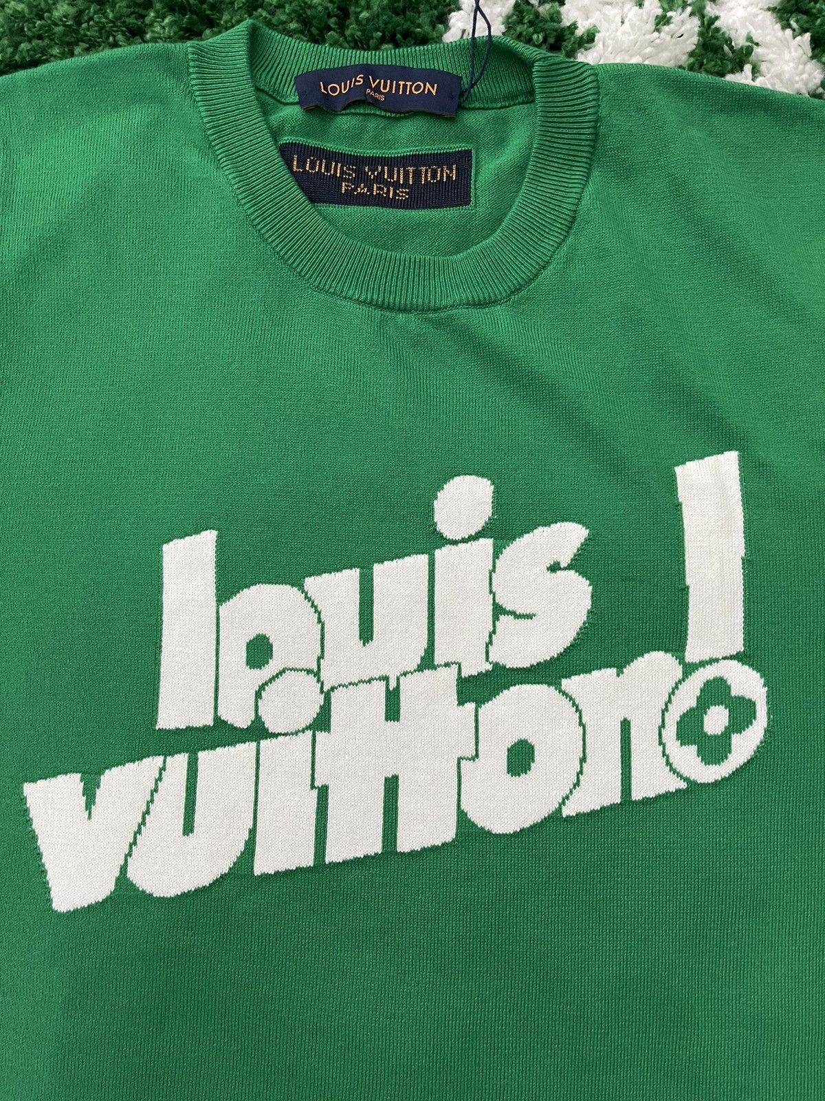 Louis Vuitton Louis Vuitton Green 21 AW LV Logo Tee Size US L / EU 52-54 / 3 - 2 Thumbnail