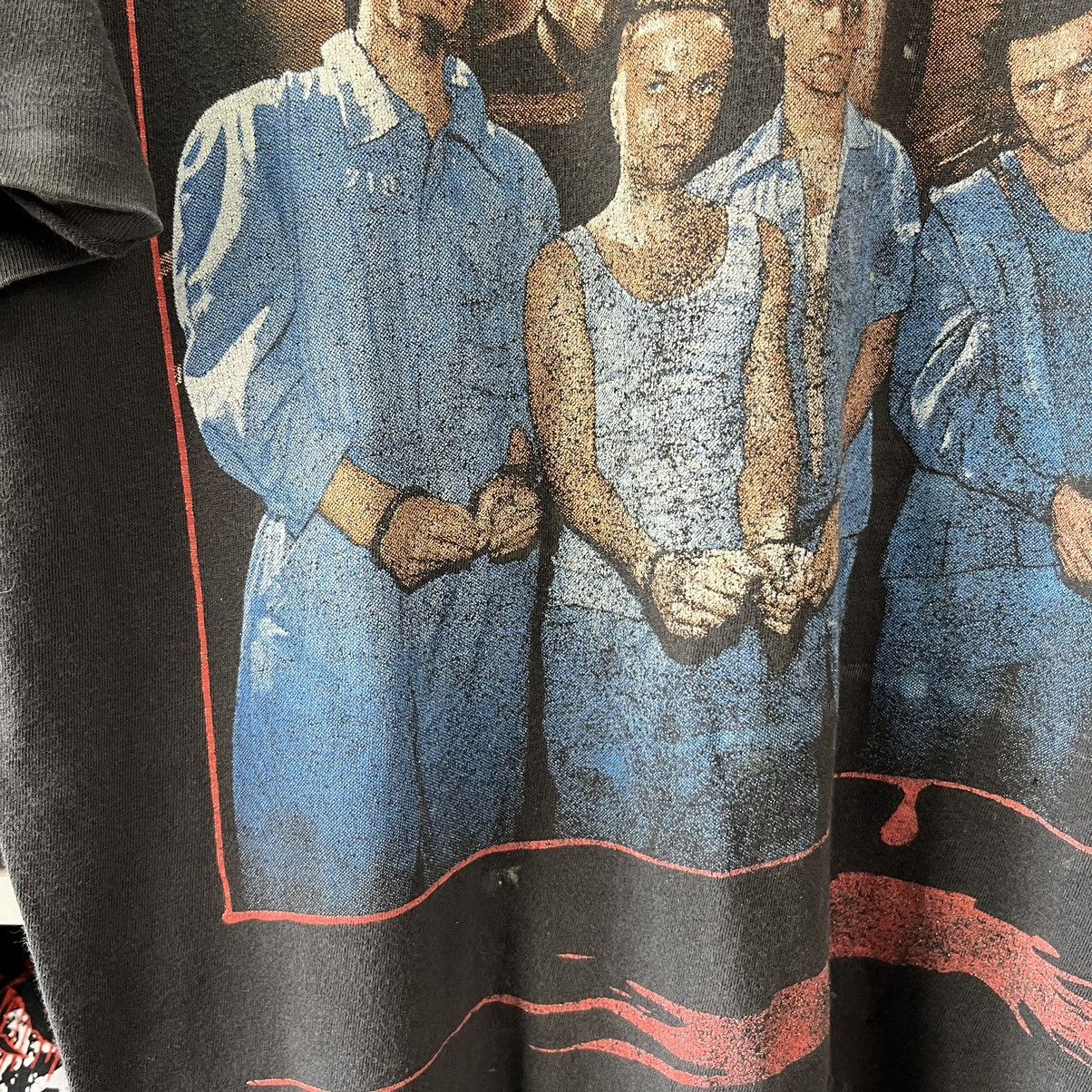 Band Tees VINTAGE 90’s THRASHED RAMMSTEIN FADED TOUR T SHIRT TEE Size US M / EU 48-50 / 2 - 9 Thumbnail