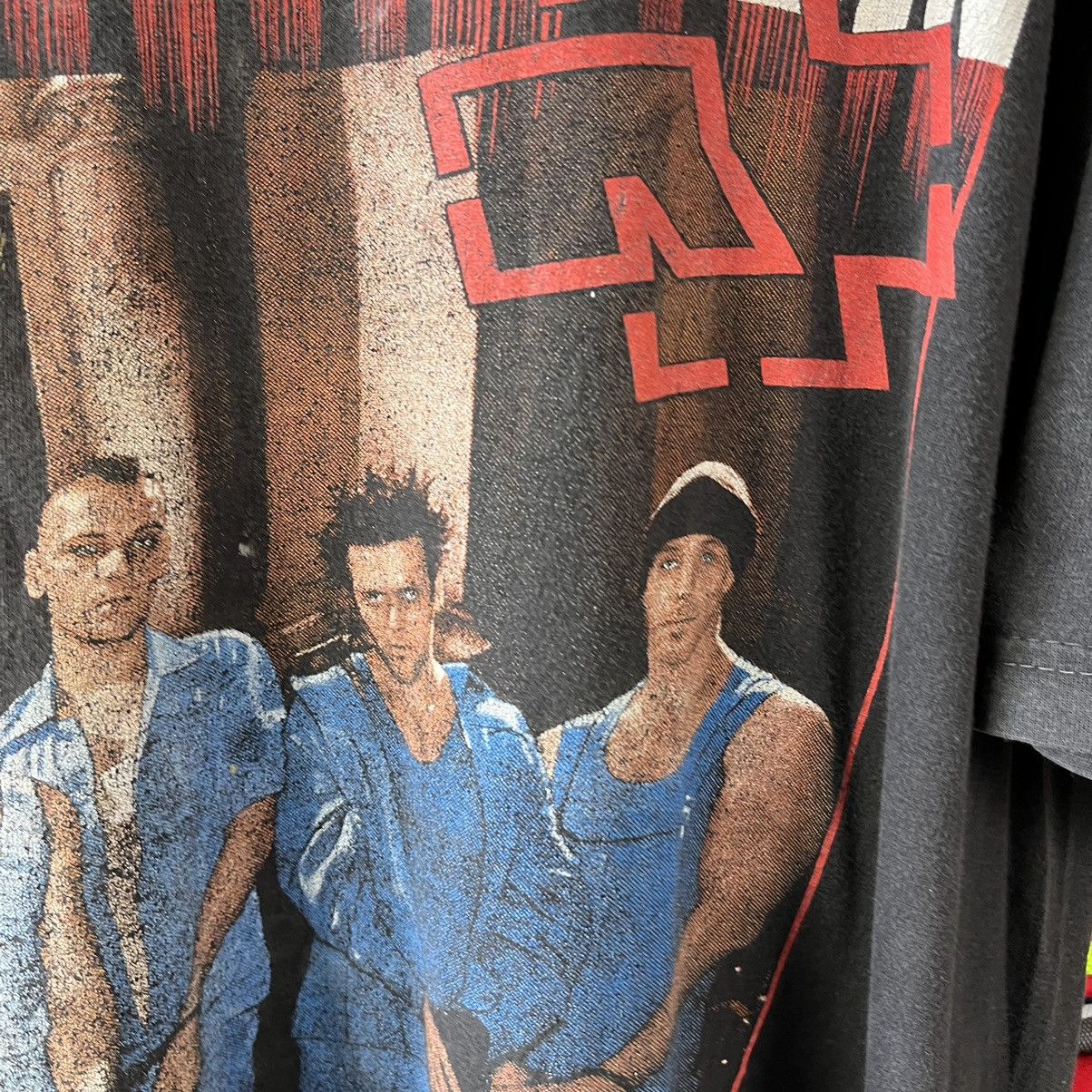 Band Tees VINTAGE 90’s THRASHED RAMMSTEIN FADED TOUR T SHIRT TEE Size US M / EU 48-50 / 2 - 7 Thumbnail