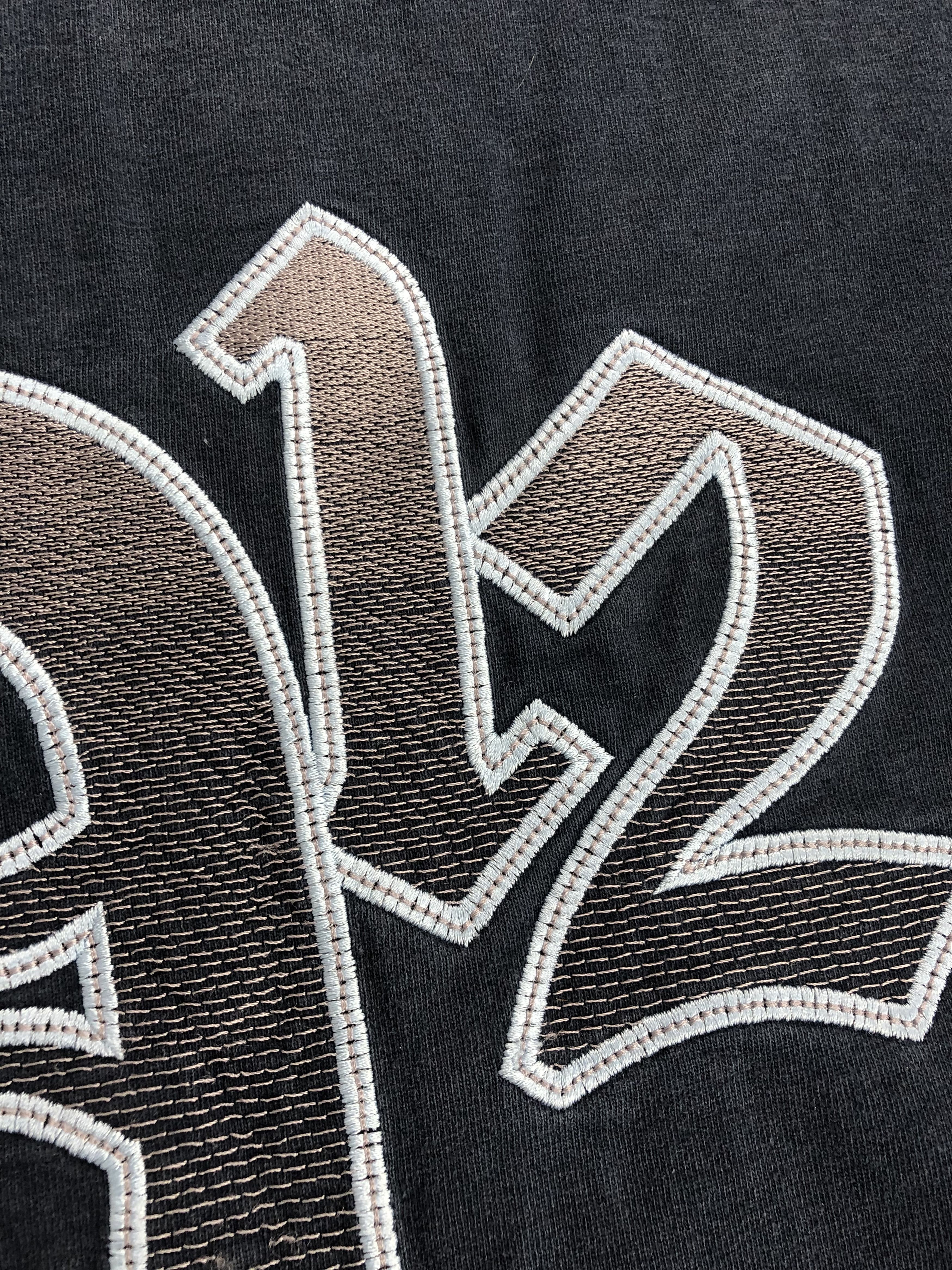 Band Tees Vintage D12 Eminem (Snoop Dogg Dr. Dre 50 Cent Ice Cube) Size US XL / EU 56 / 4 - 7 Thumbnail