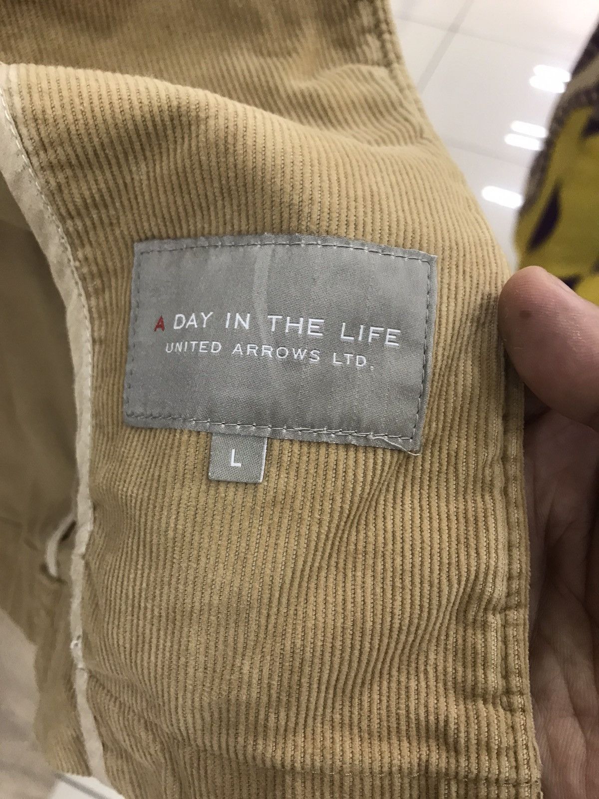 United Arrows Vintage 🔥 United Arrow Corduroy Premium Jacket Size US M / EU 48-50 / 2 - 9 Thumbnail