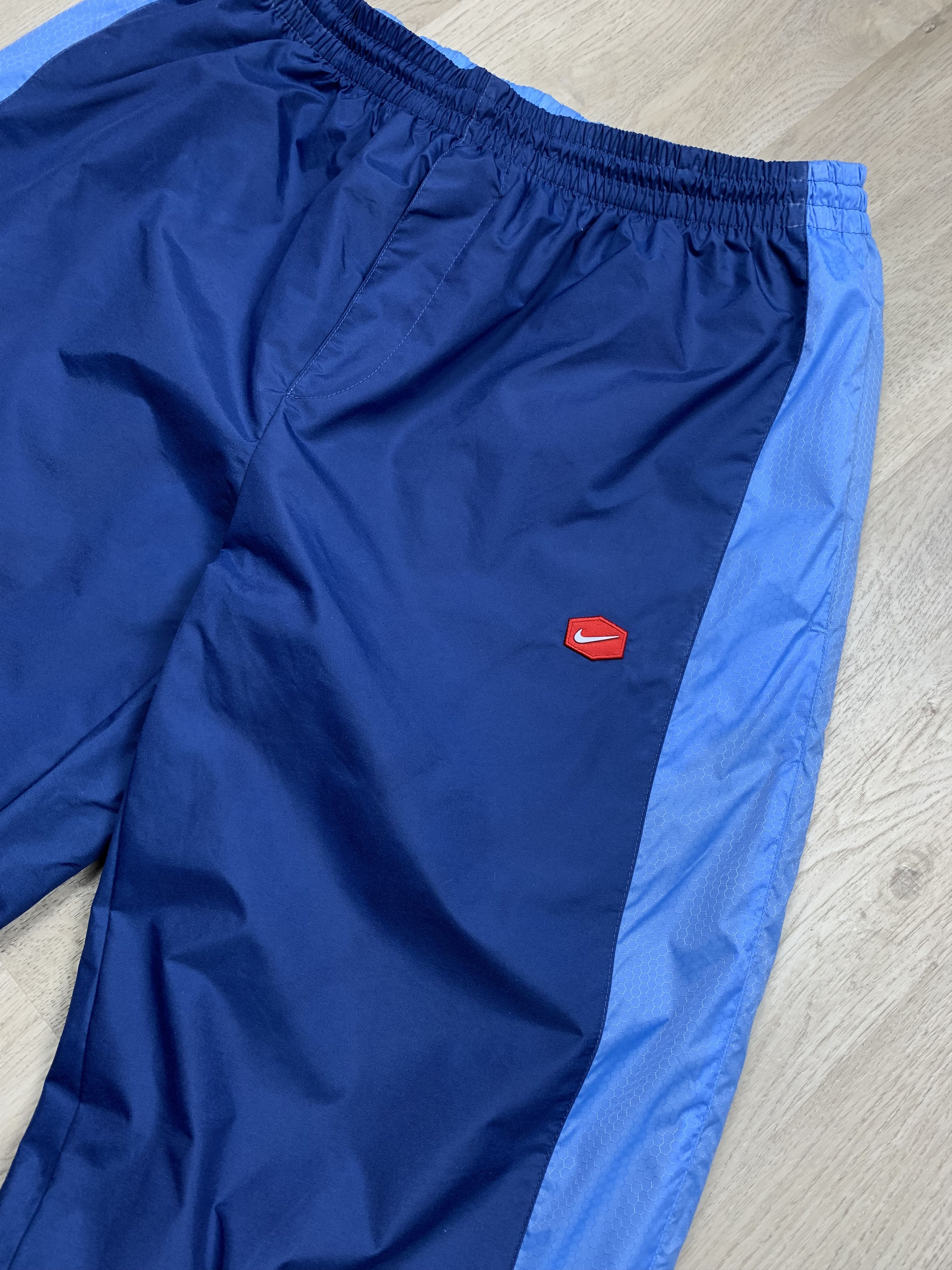 Nike Nike Vintage Mens Nylon Pants Y2K Drill style Size US 34 / EU 50 - 2 Thumbnail
