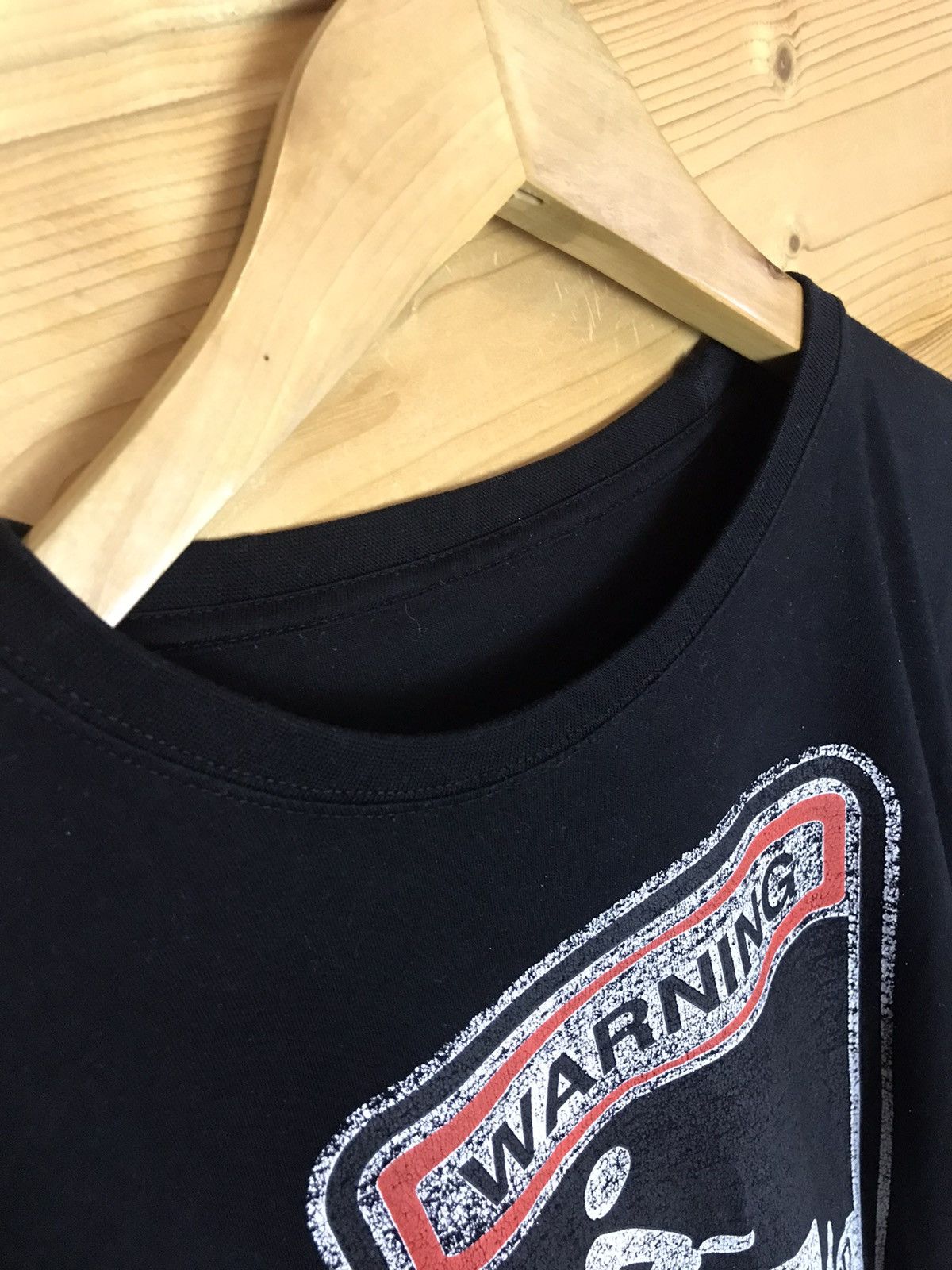Vintage Vintage Warning choking hazard pornstar t-shirt Size US M / EU 48-50 / 2 - 5 Thumbnail