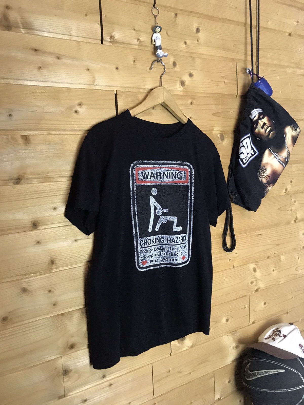 Vintage Vintage Warning choking hazard pornstar t-shirt Size US M / EU 48-50 / 2 - 1 Thumbnail