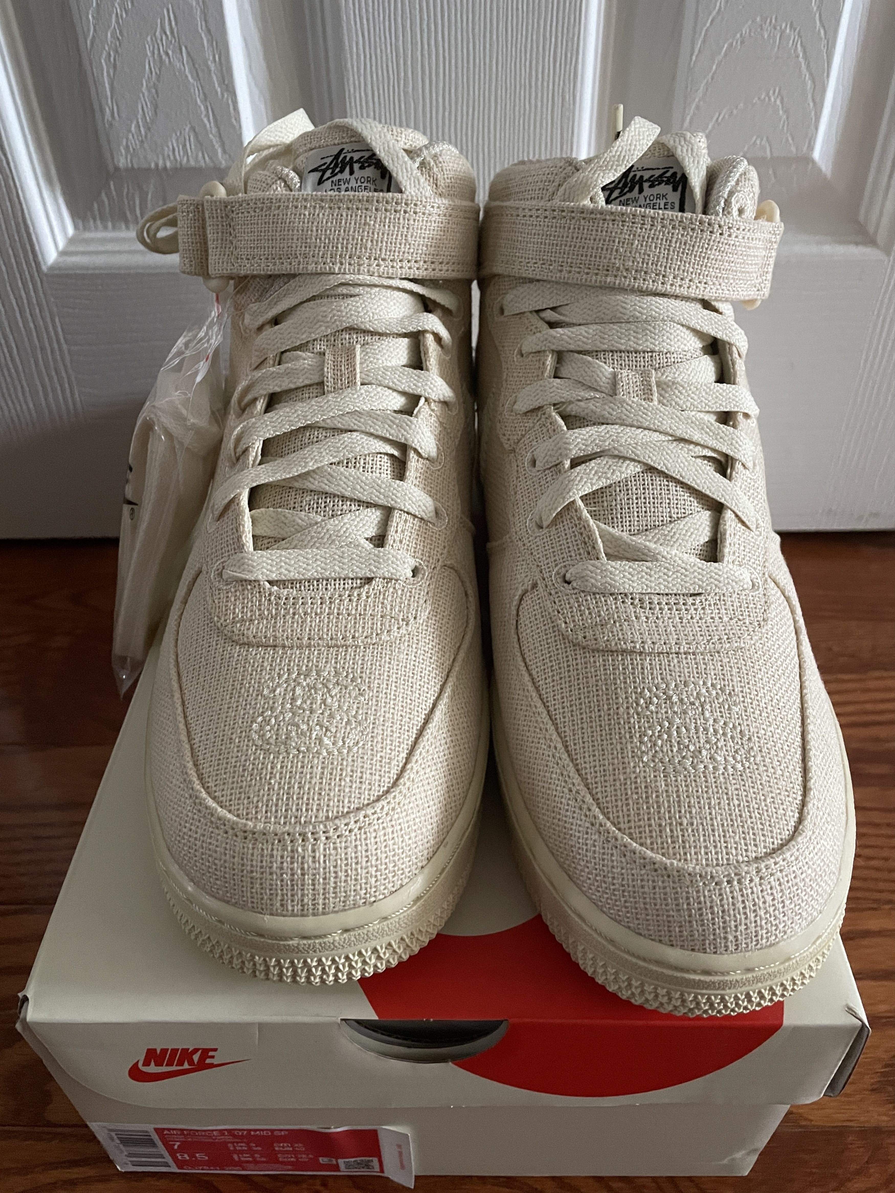 Nike × Stussy Stussy Nike Air Force 1 Mid Fossil Men 7 Women 8.5 NEW Size US 7 / EU 40 - 2 Thumbnail