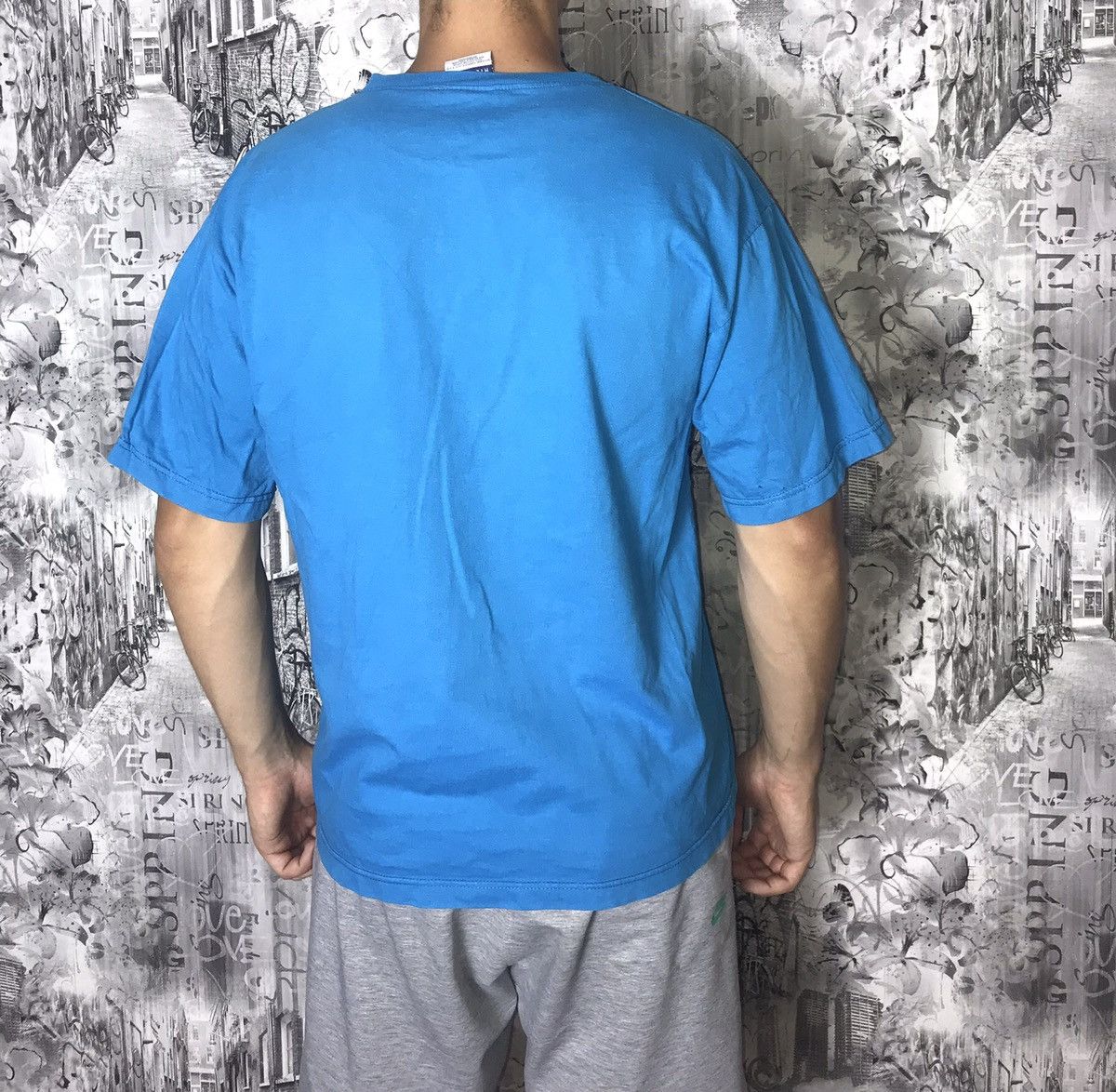 Vintage Vintage Tommy Hilfiger t-shirt Size US L / EU 52-54 / 3 - 2 Thumbnail