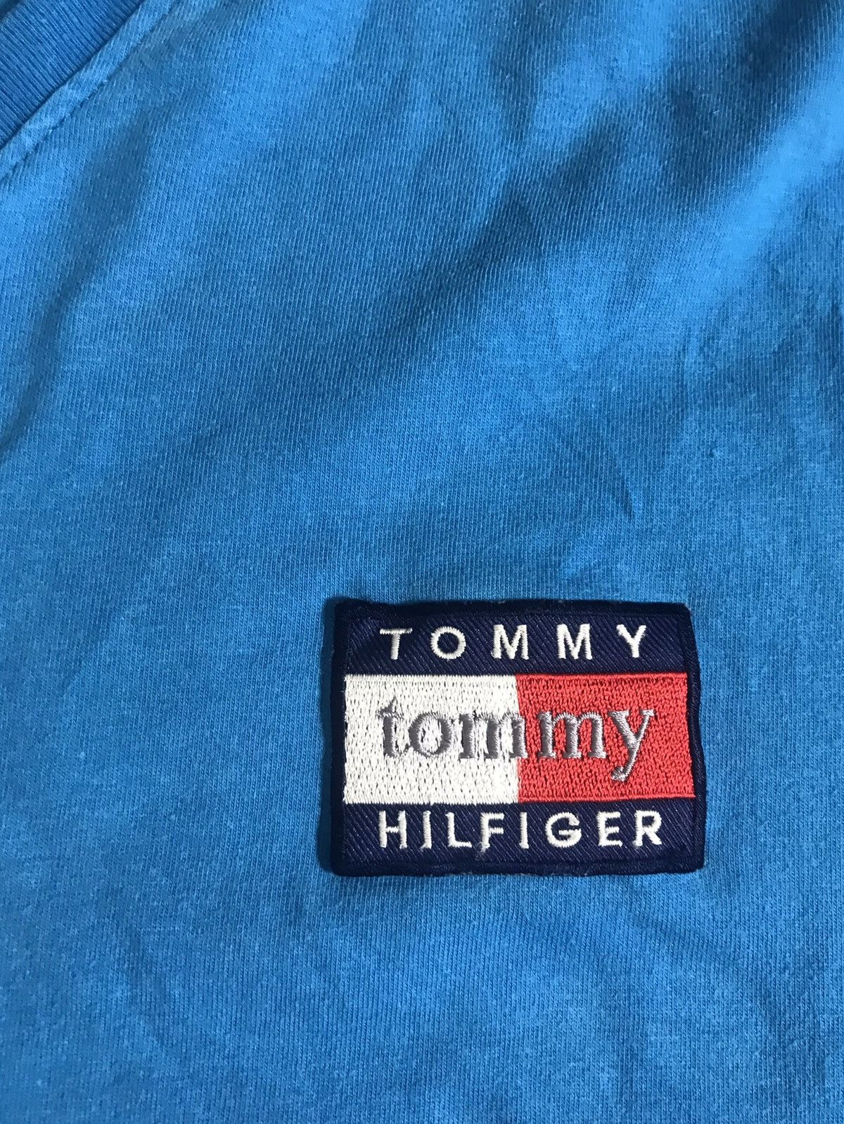 Vintage Vintage Tommy Hilfiger t-shirt Size US L / EU 52-54 / 3 - 3 Thumbnail