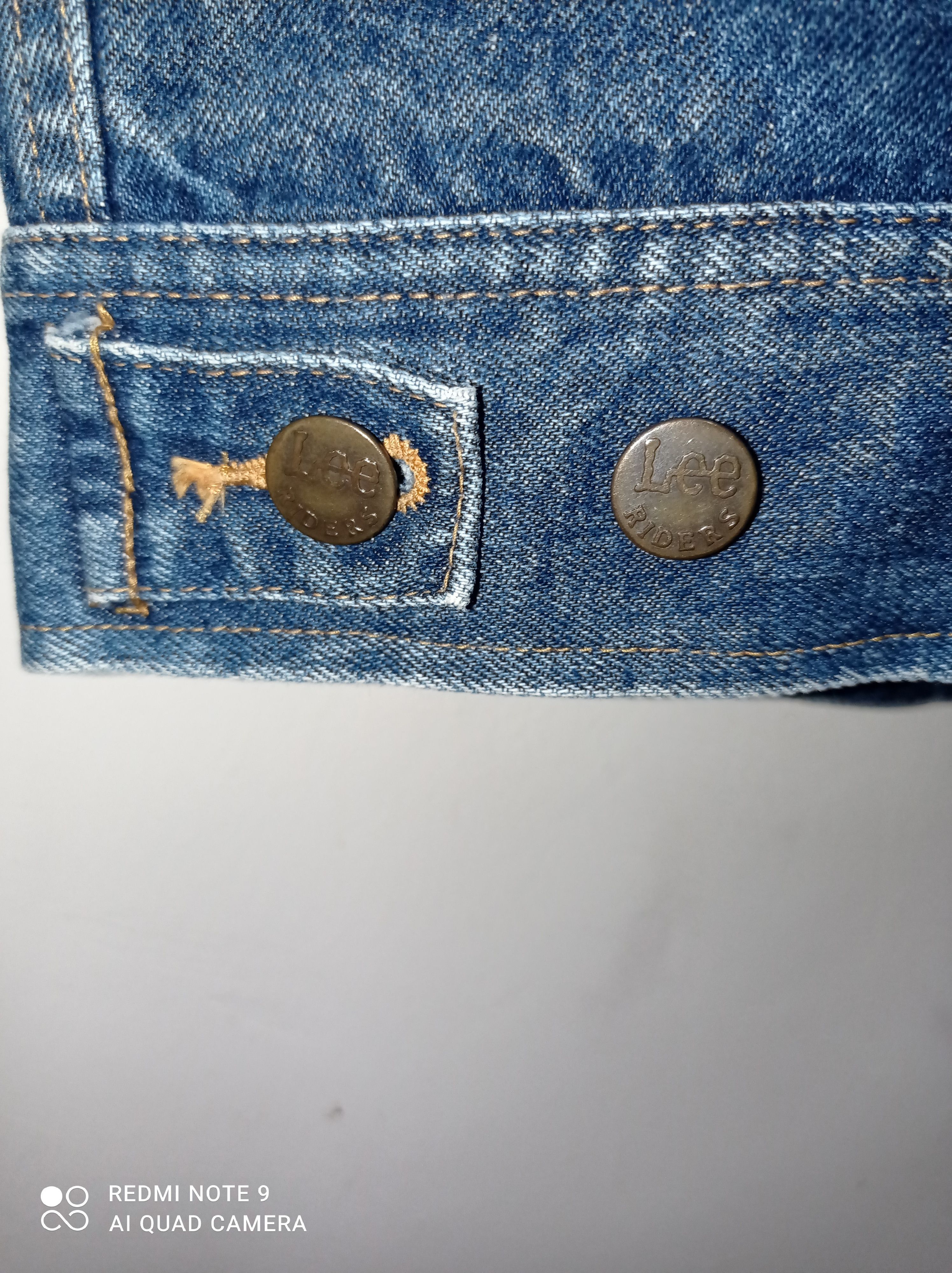 Lee × Vintage 💥 Vintage Lee riders denim jeans jacket size 44(23/24) Size US S / EU 44-46 / 1 - 3 Thumbnail