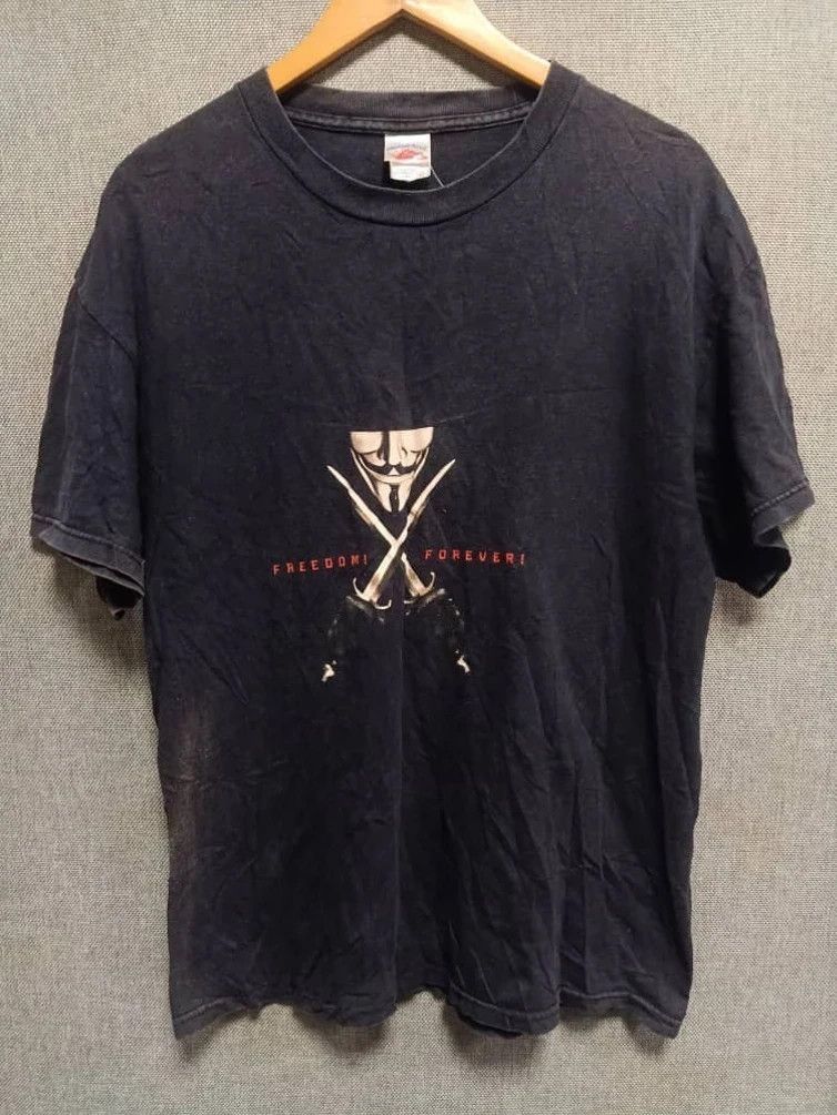 vintage t shirt movie v for vendeta distressed sunfaded
