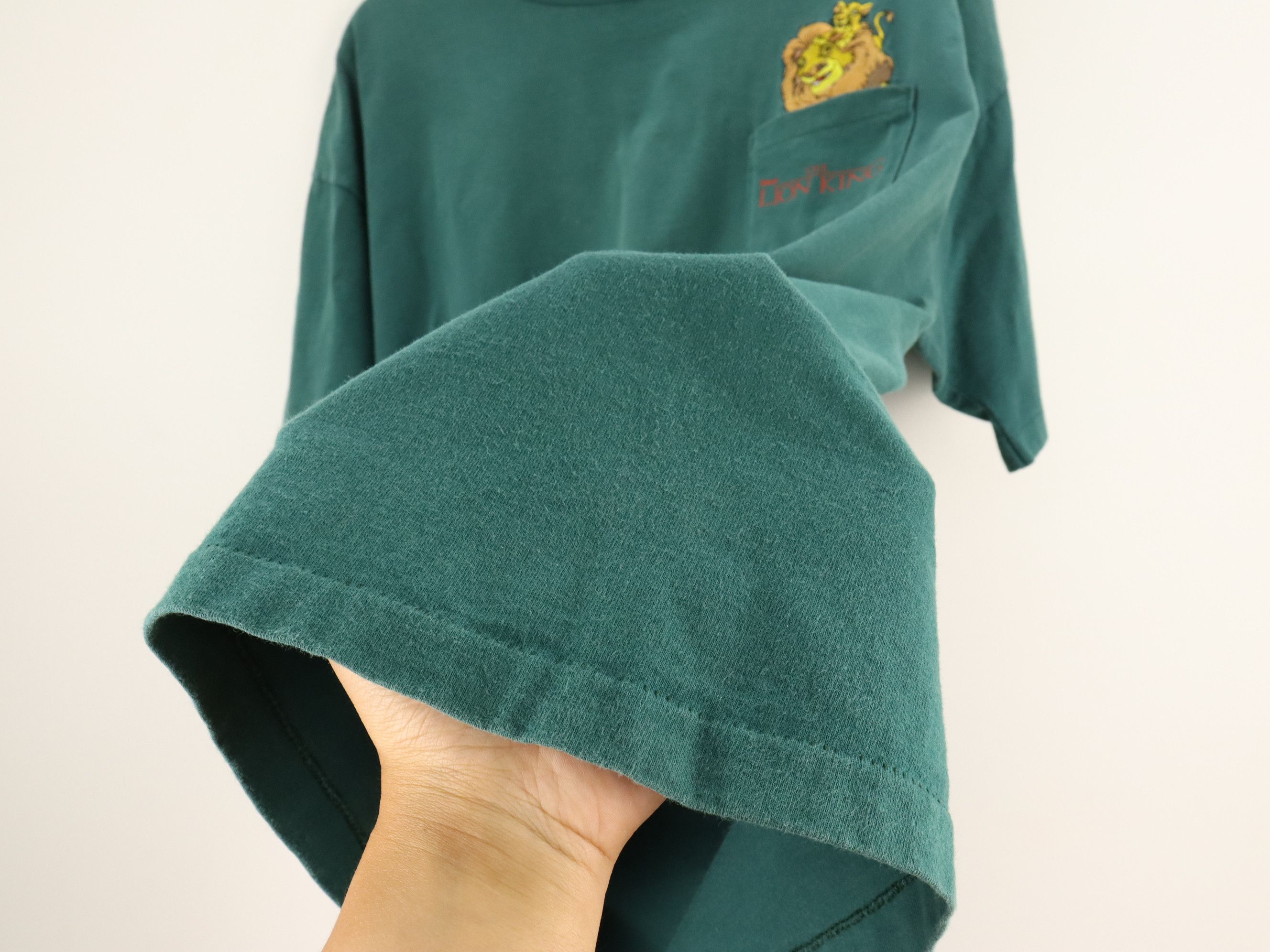 Disney Vintage 90's The Lion King Movie Embroidery Shirt Size US XXL / EU 58 / 5 - 8 Thumbnail