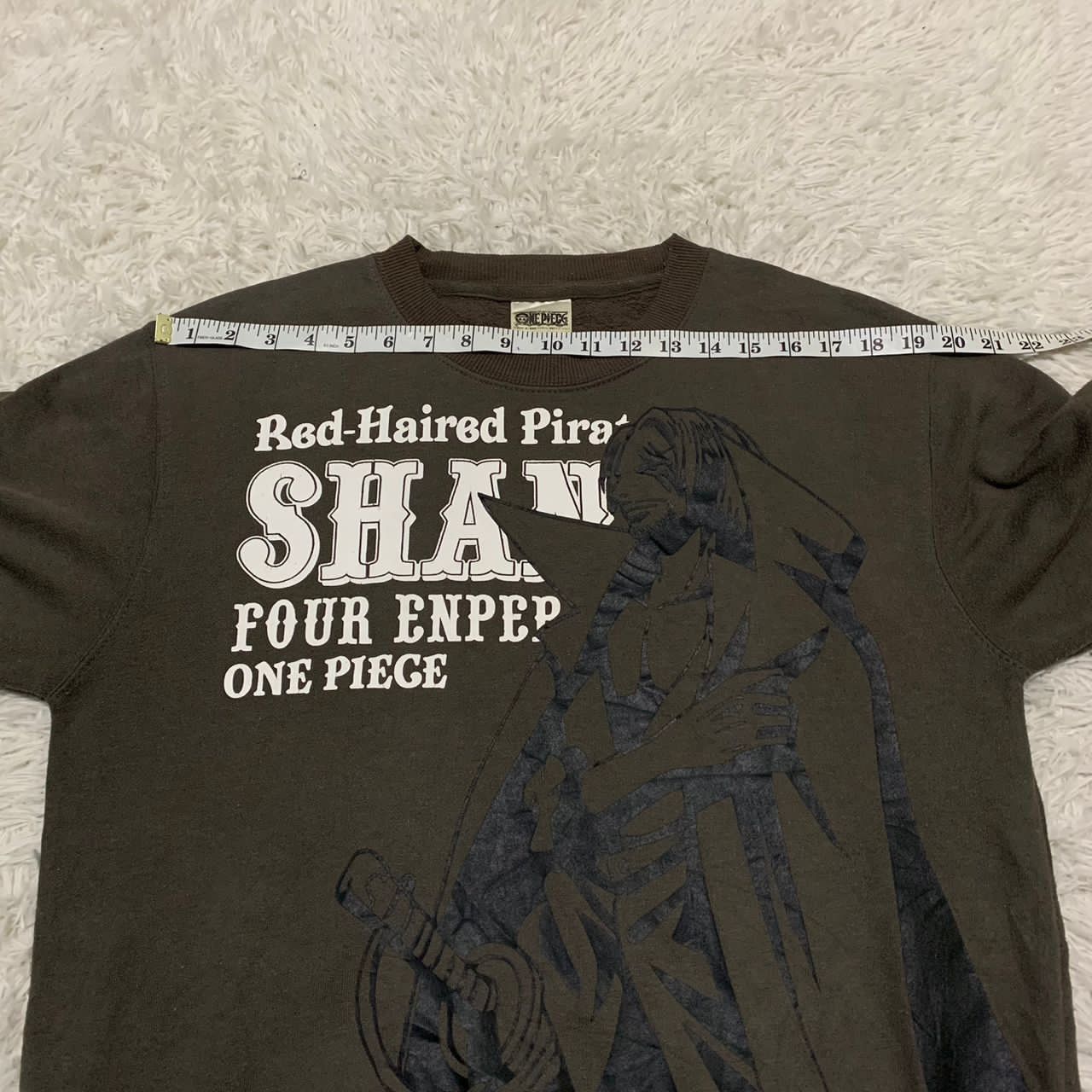 Anime Shanks One Piece sweatshirt Size US M / EU 48-50 / 2 - 6 Thumbnail