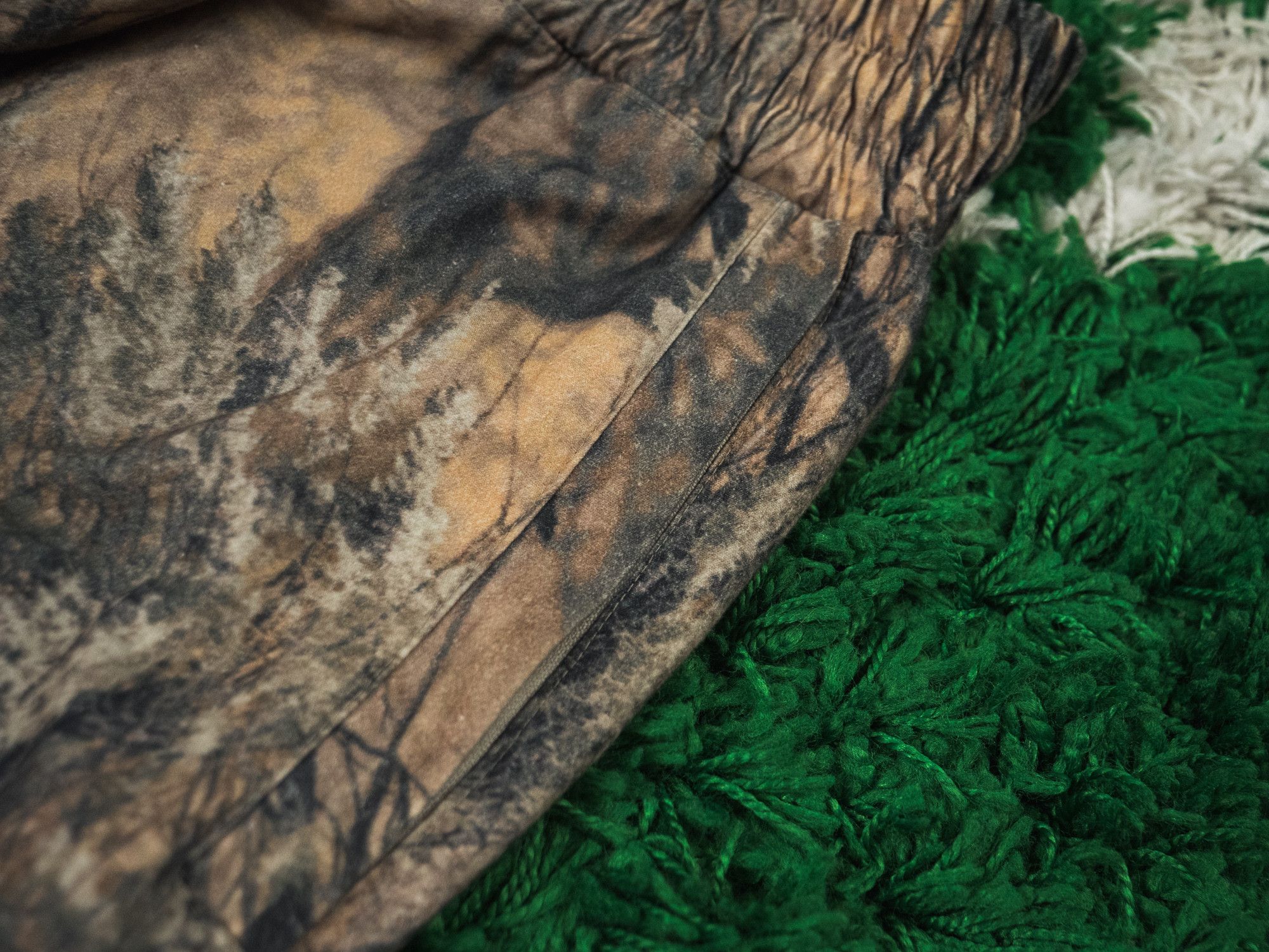 Yeezy Yeezy Season 4 Real Tree Camo Shorts Size US 30 / EU 46 - 11 Thumbnail