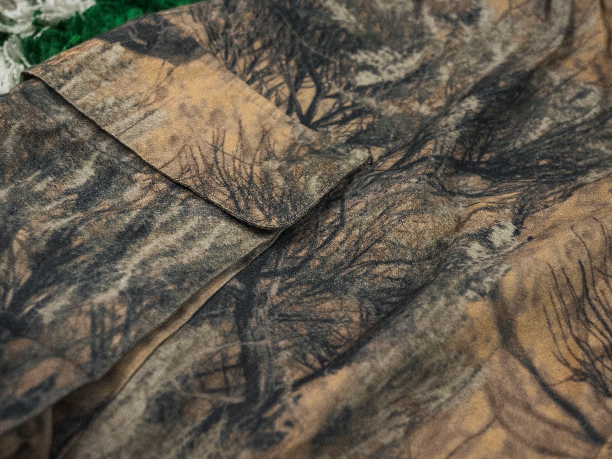 Yeezy Yeezy Season 4 Real Tree Camo Shorts Size US 30 / EU 46 - 4 Thumbnail