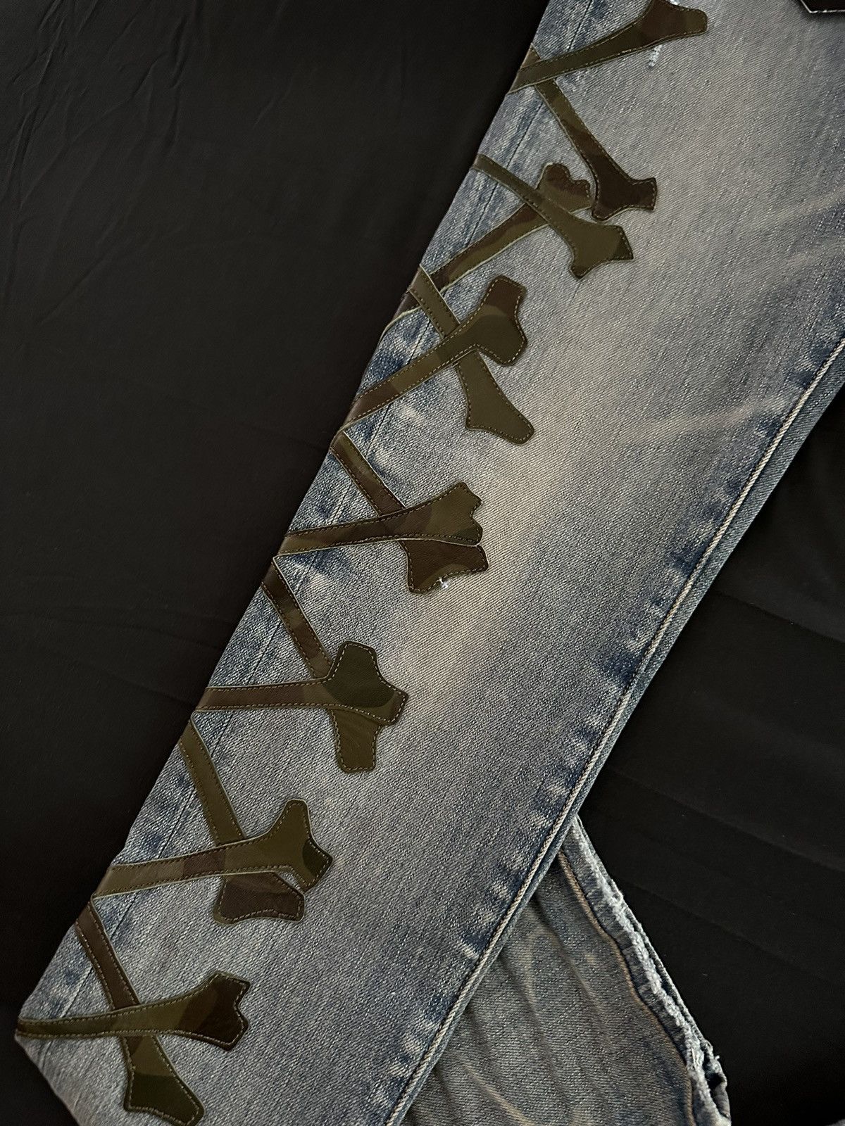 Amiri Amiri Camo Bones Denim Jeans Size US 30 / EU 46 - 2 Thumbnail