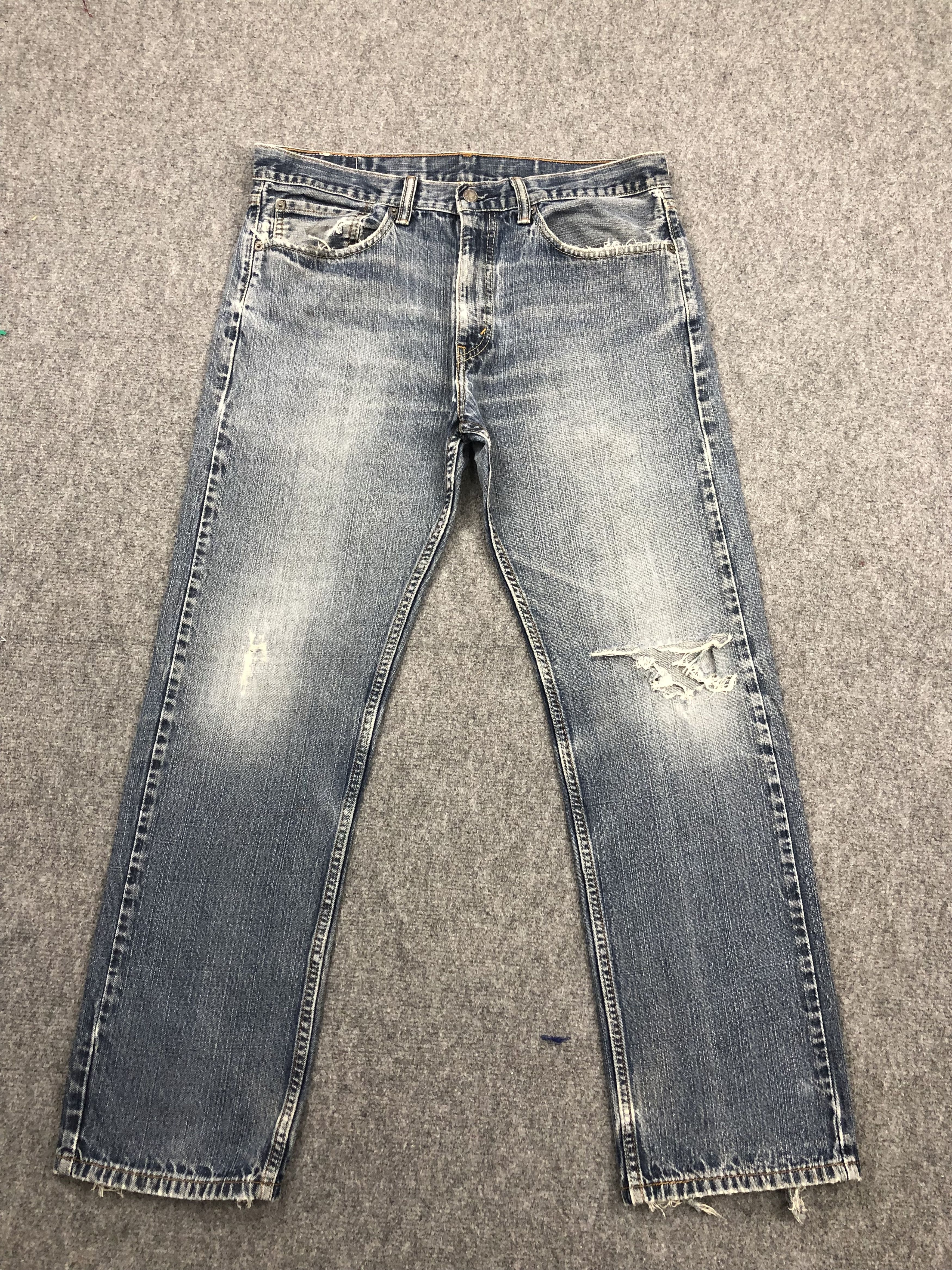 Levi's × Vintage Vintage Levis 505 Faded Blue Jeans Size US 36 / EU 52 - 1 Thumbnail