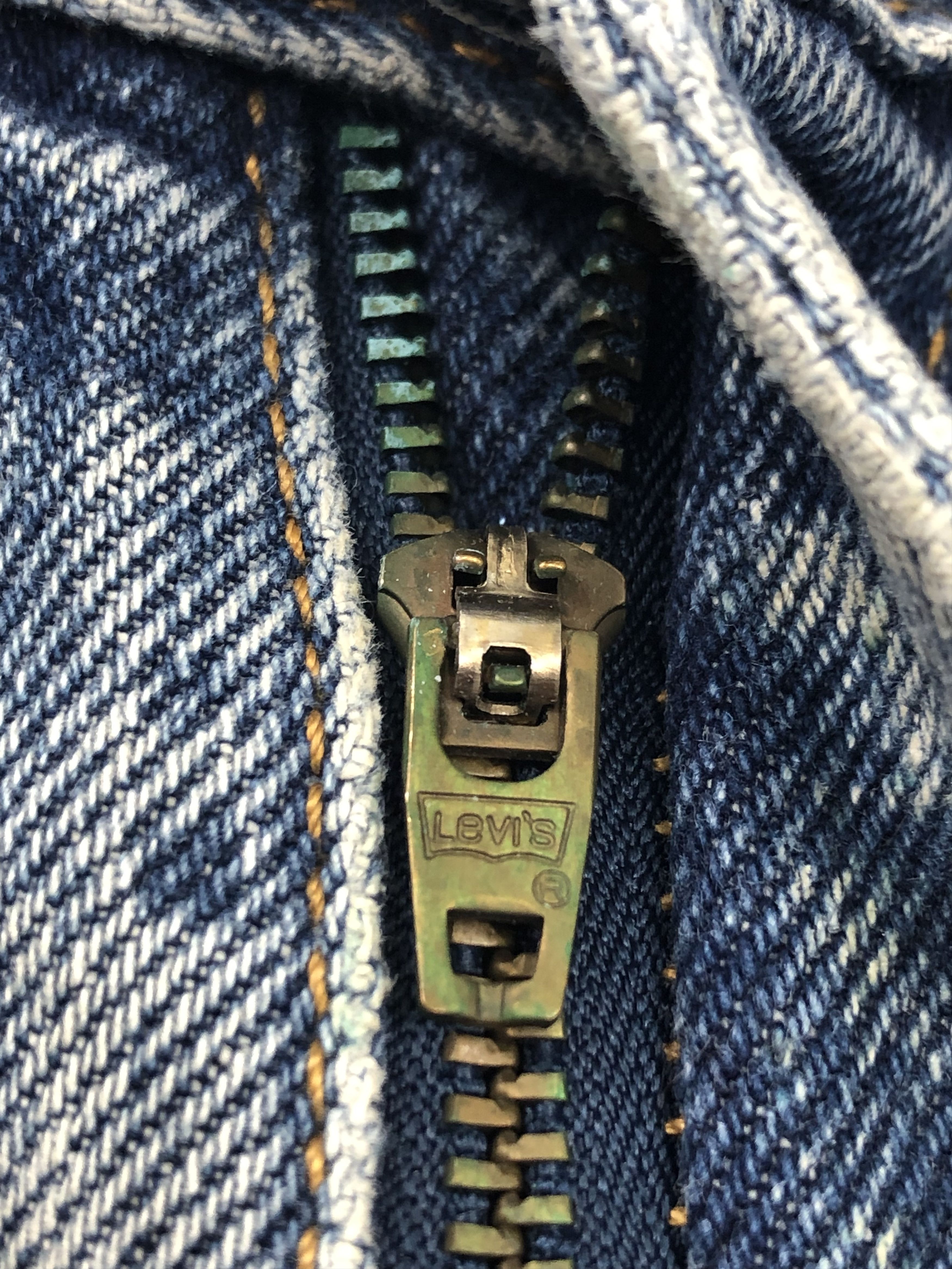 Levi's Vintage Levis 505 Faded Blue Jeans DP1577 Size US 37 - 10 Thumbnail