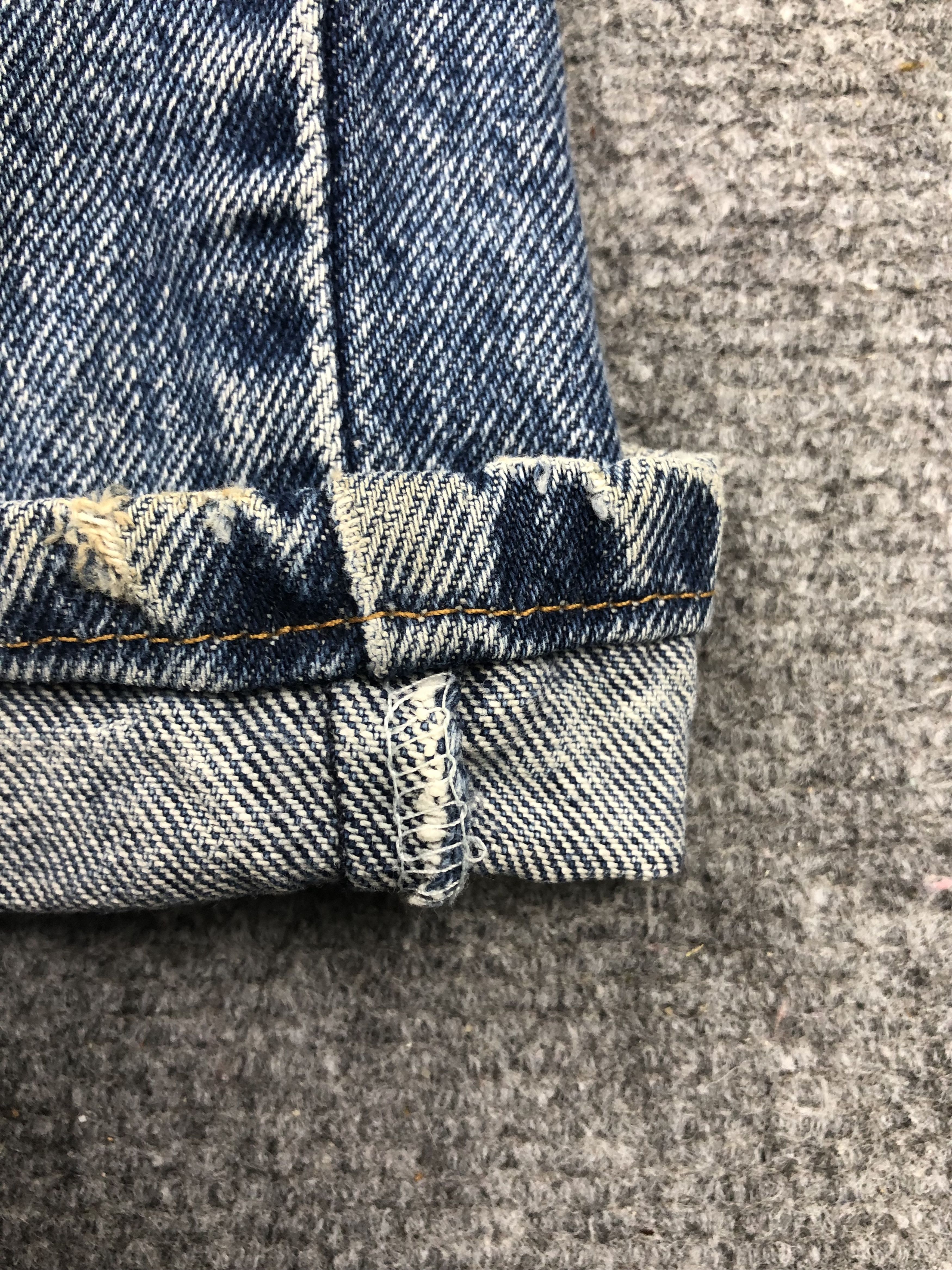 Levi's Vintage Levis 505 Faded Blue Jeans DP1577 Size US 37 - 9 Thumbnail