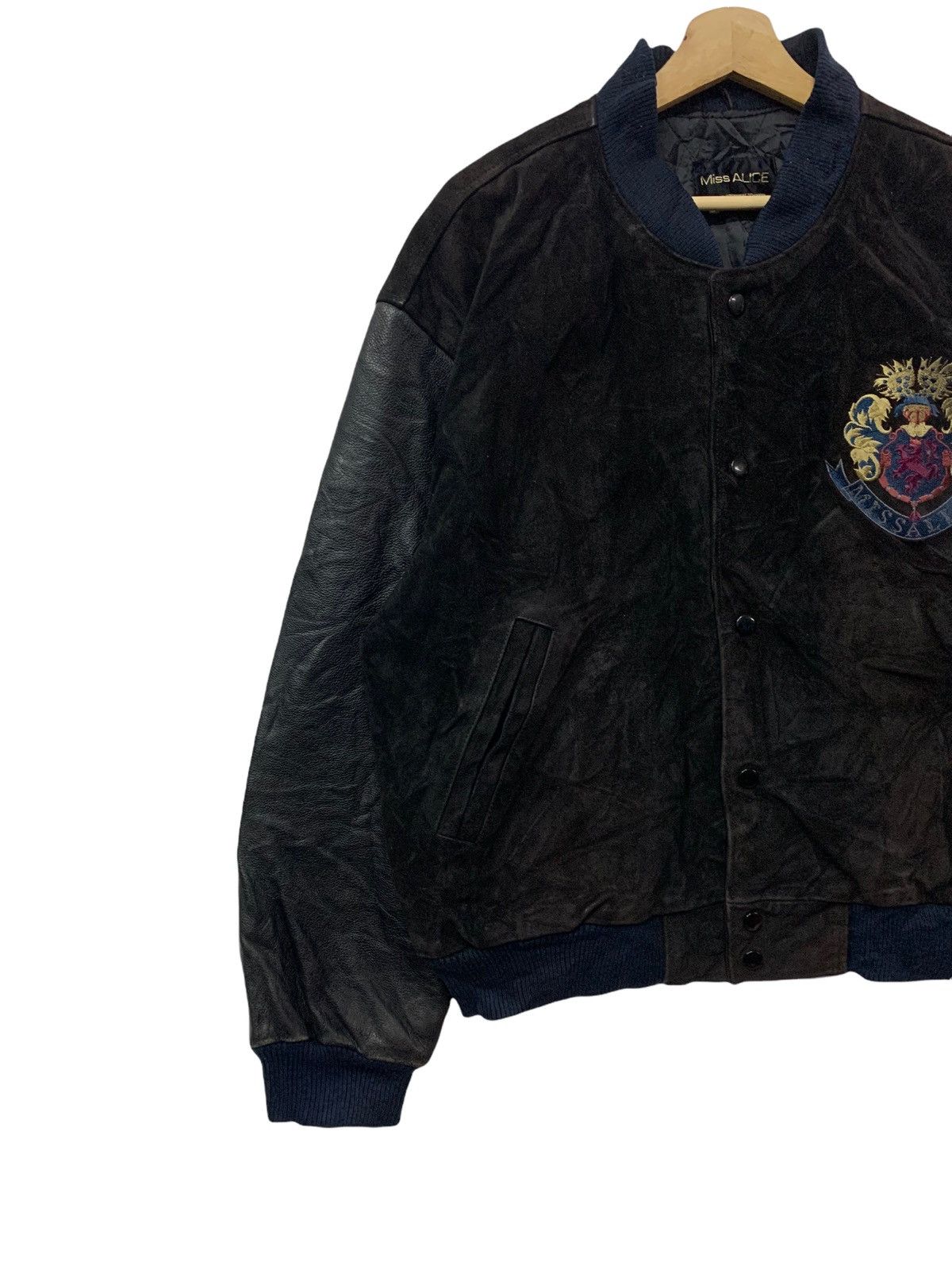 Genuine Leather 🔥RARE COWHIDE LEATHER VARSITY JACKETS EMBROIDERY LOGO Size US L / EU 52-54 / 3 - 7 Thumbnail
