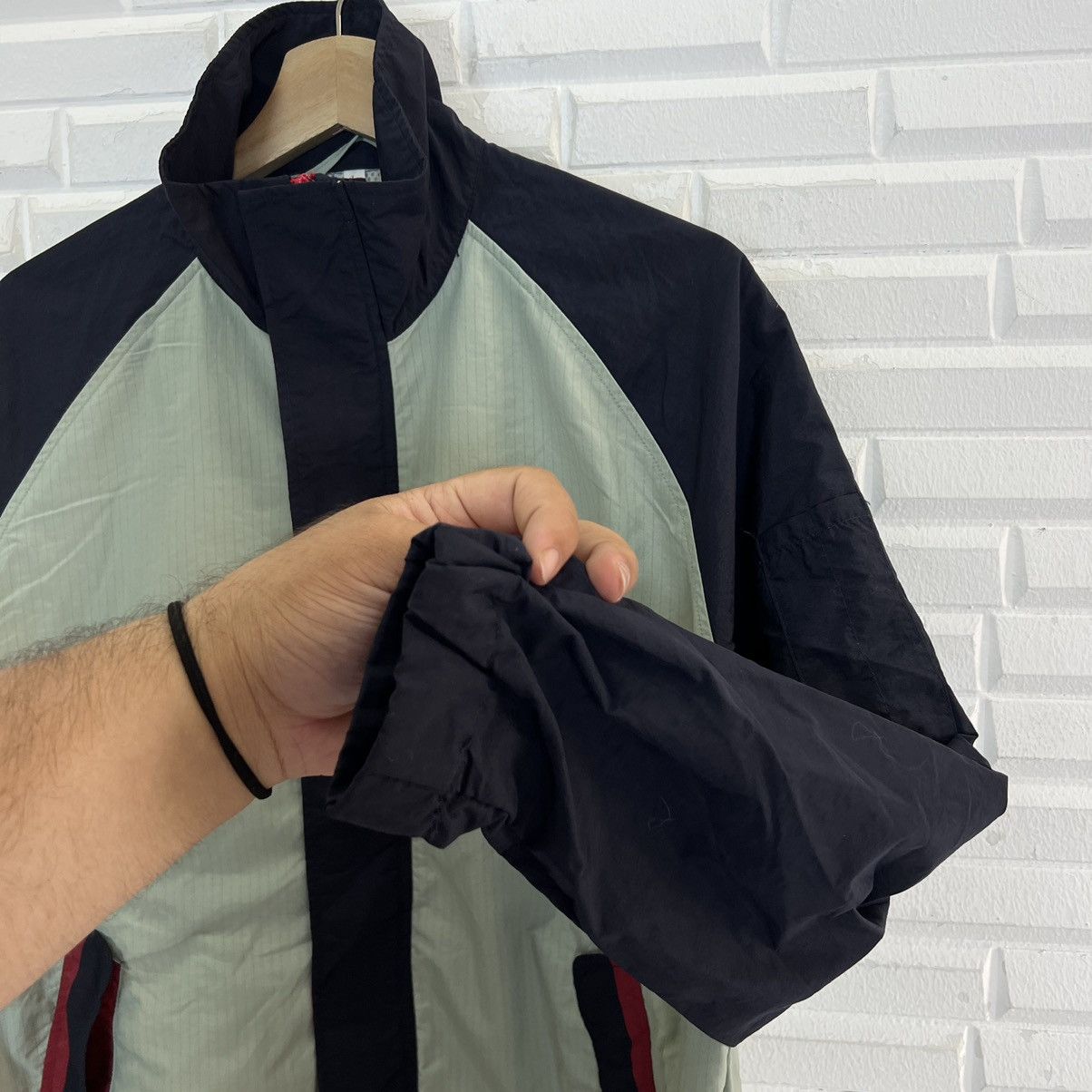Japanese Brand VINTAGE ENEOS BOMBER JACKET STYLE BIG LOGO WORKER WEAR Size US L / EU 52-54 / 3 - 8 Thumbnail