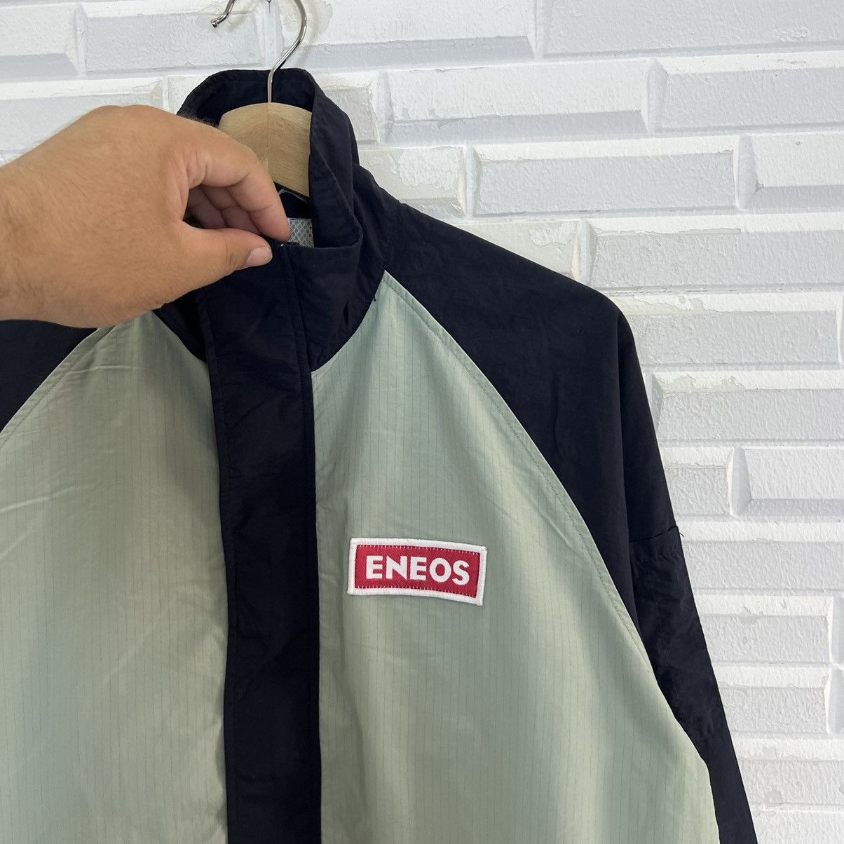 Japanese Brand VINTAGE ENEOS BOMBER JACKET STYLE BIG LOGO WORKER WEAR Size US L / EU 52-54 / 3 - 6 Thumbnail
