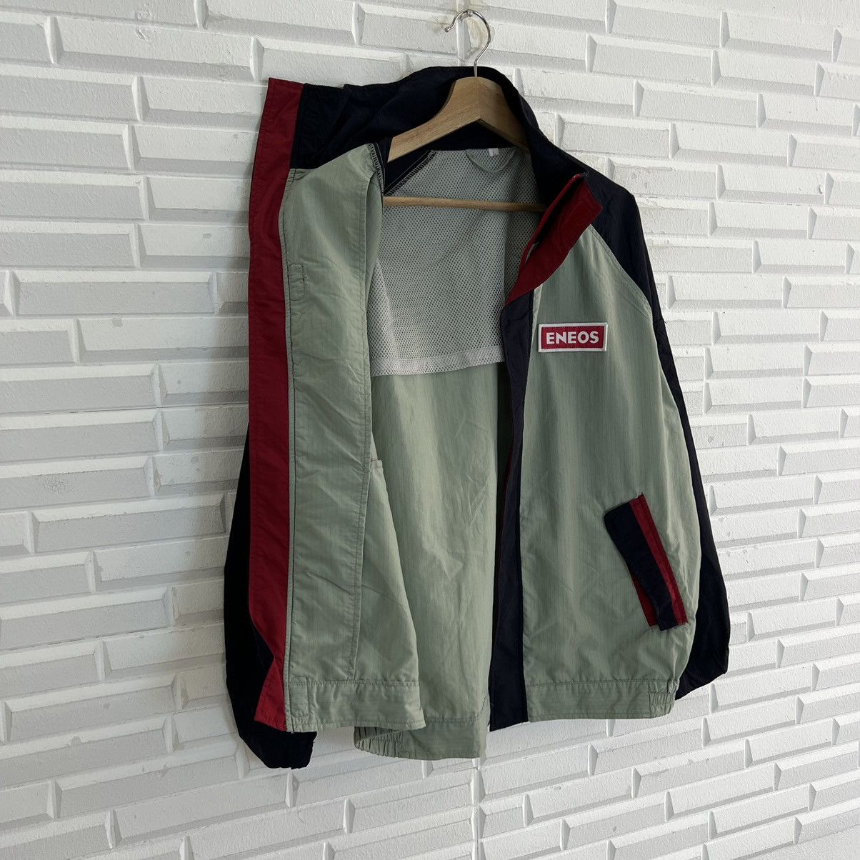Japanese Brand VINTAGE ENEOS BOMBER JACKET STYLE BIG LOGO WORKER WEAR Size US L / EU 52-54 / 3 - 12 Thumbnail