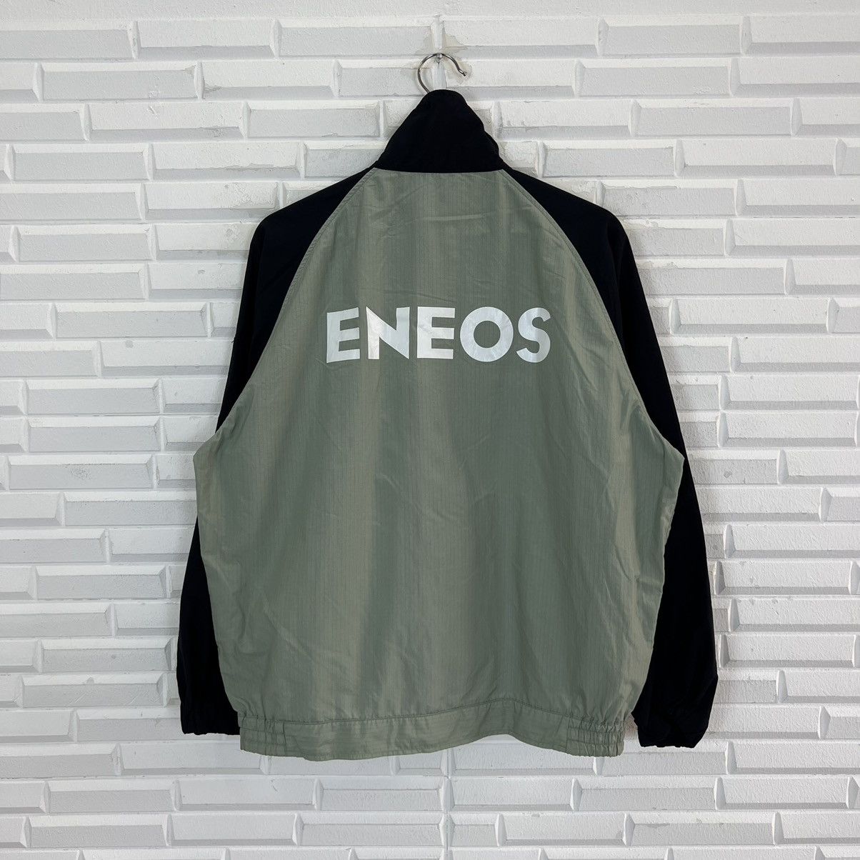 Japanese Brand VINTAGE ENEOS BOMBER JACKET STYLE BIG LOGO WORKER WEAR Size US L / EU 52-54 / 3 - 2 Thumbnail