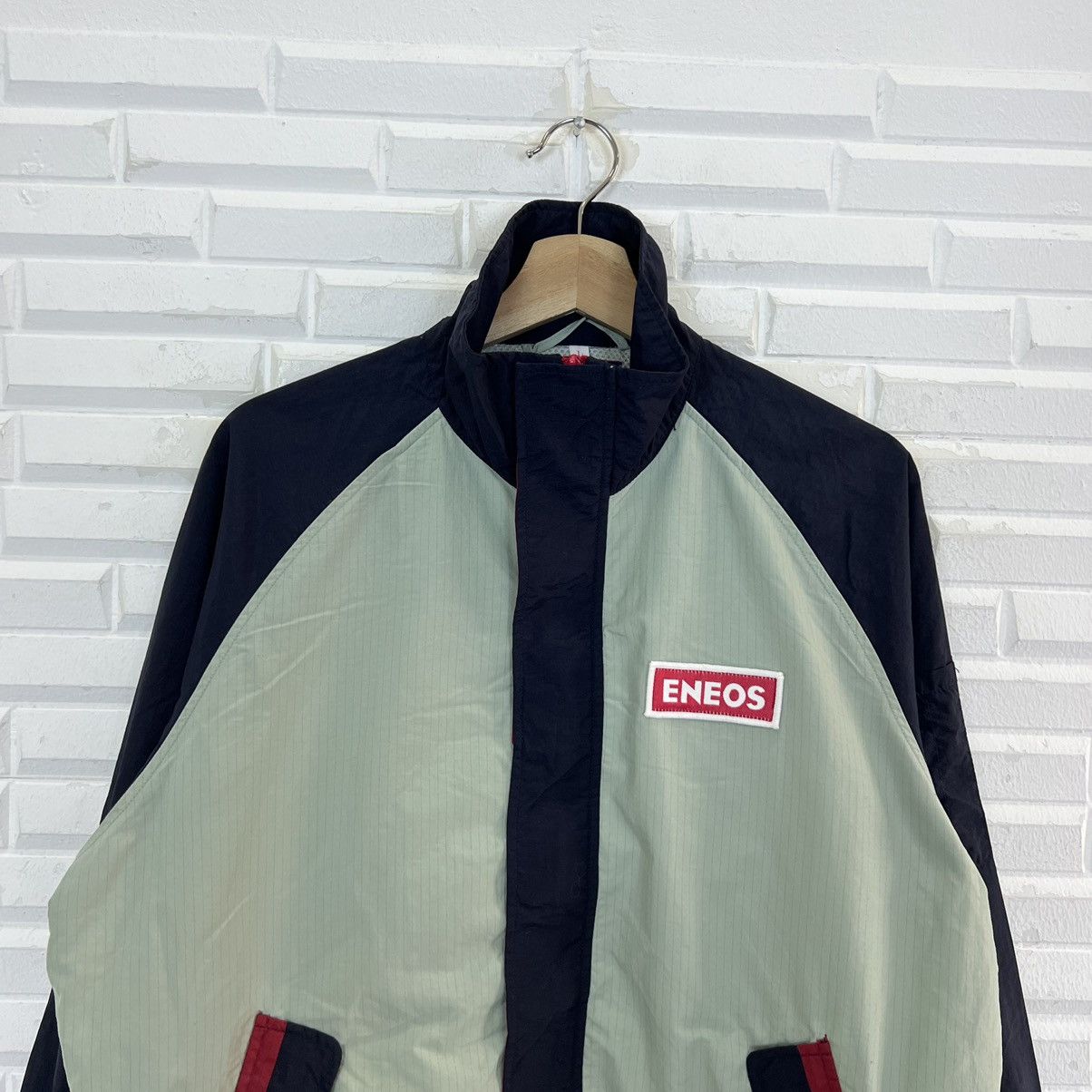 Japanese Brand VINTAGE ENEOS BOMBER JACKET STYLE BIG LOGO WORKER WEAR Size US L / EU 52-54 / 3 - 4 Thumbnail